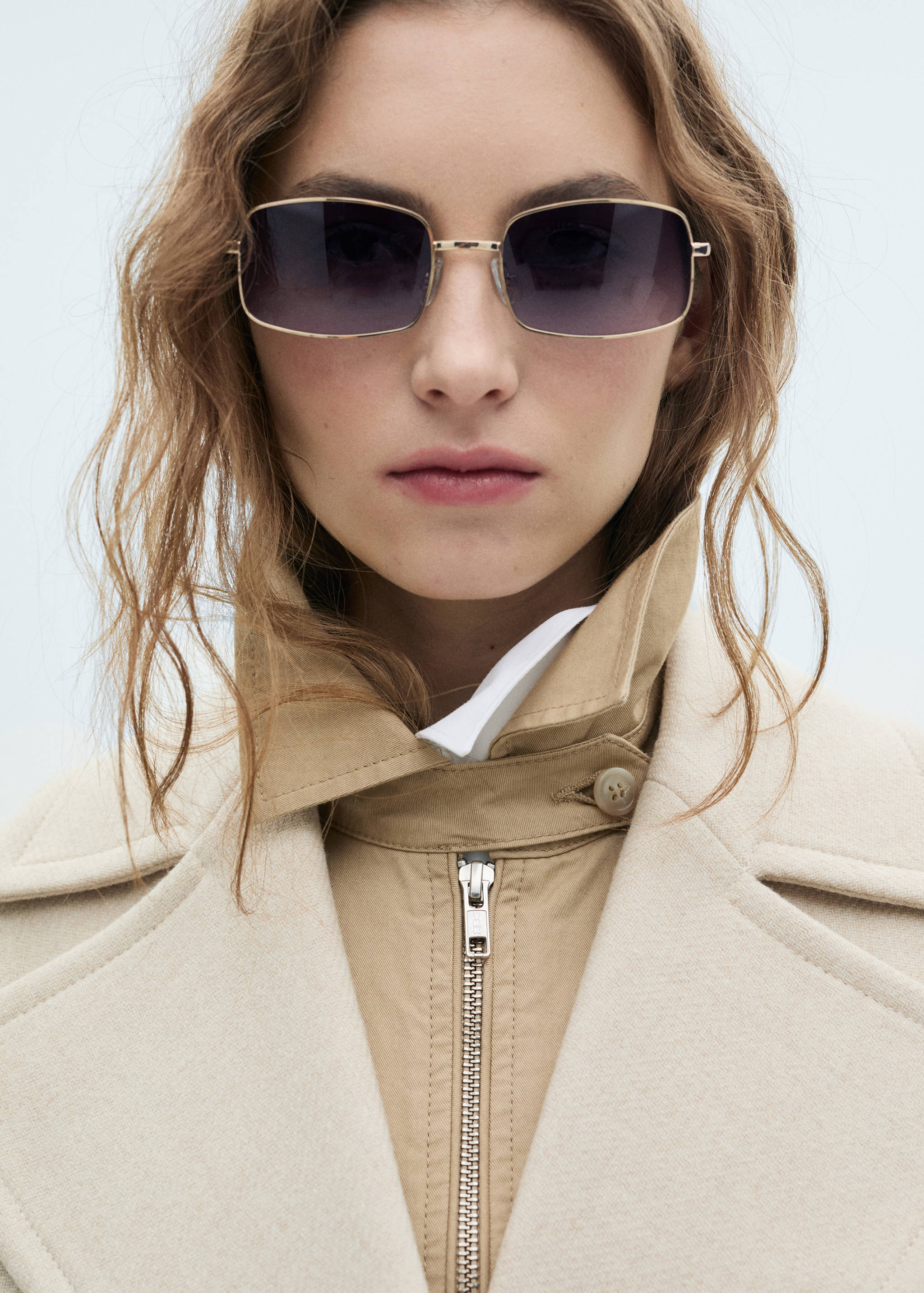 Metallic frame sunglasses - General plane