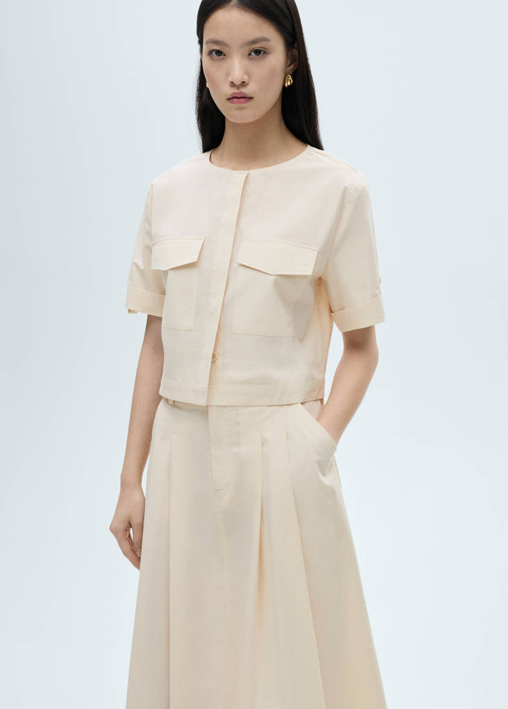 Chest-pocket cotton blouse