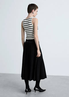 Striped knitted crop top — Black 3