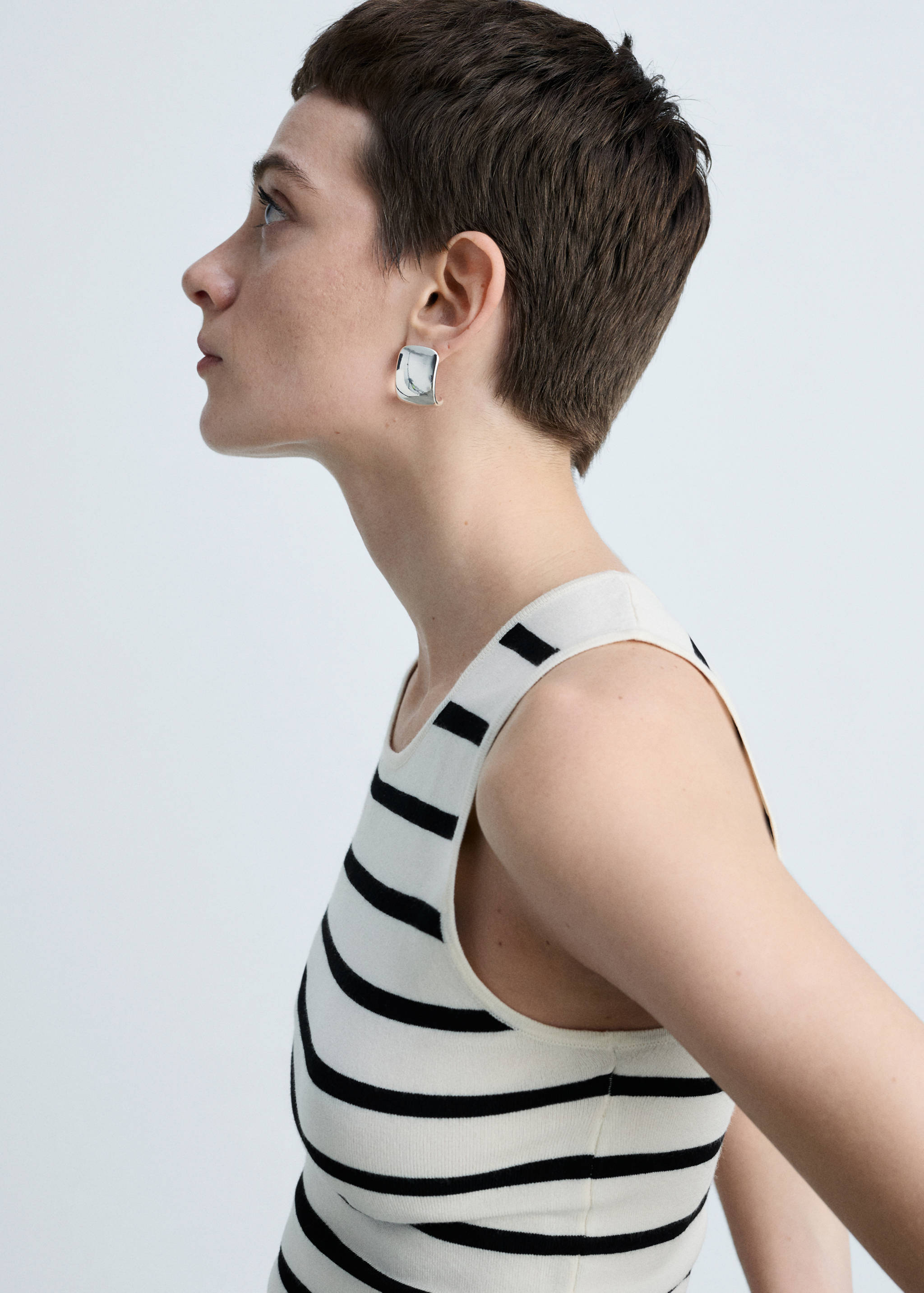 Striped knitted crop top - Details of the article 1