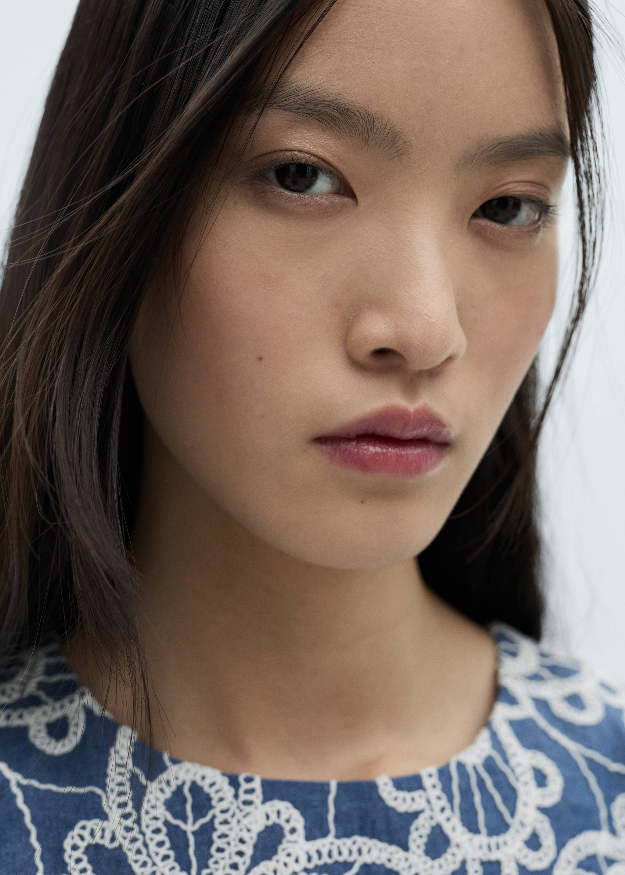 Robe volantée broderie florale - Détail de l'article 1