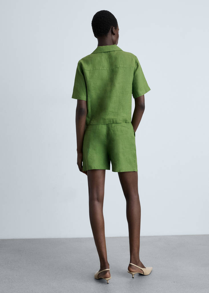 Linen shorts with belt — Green
