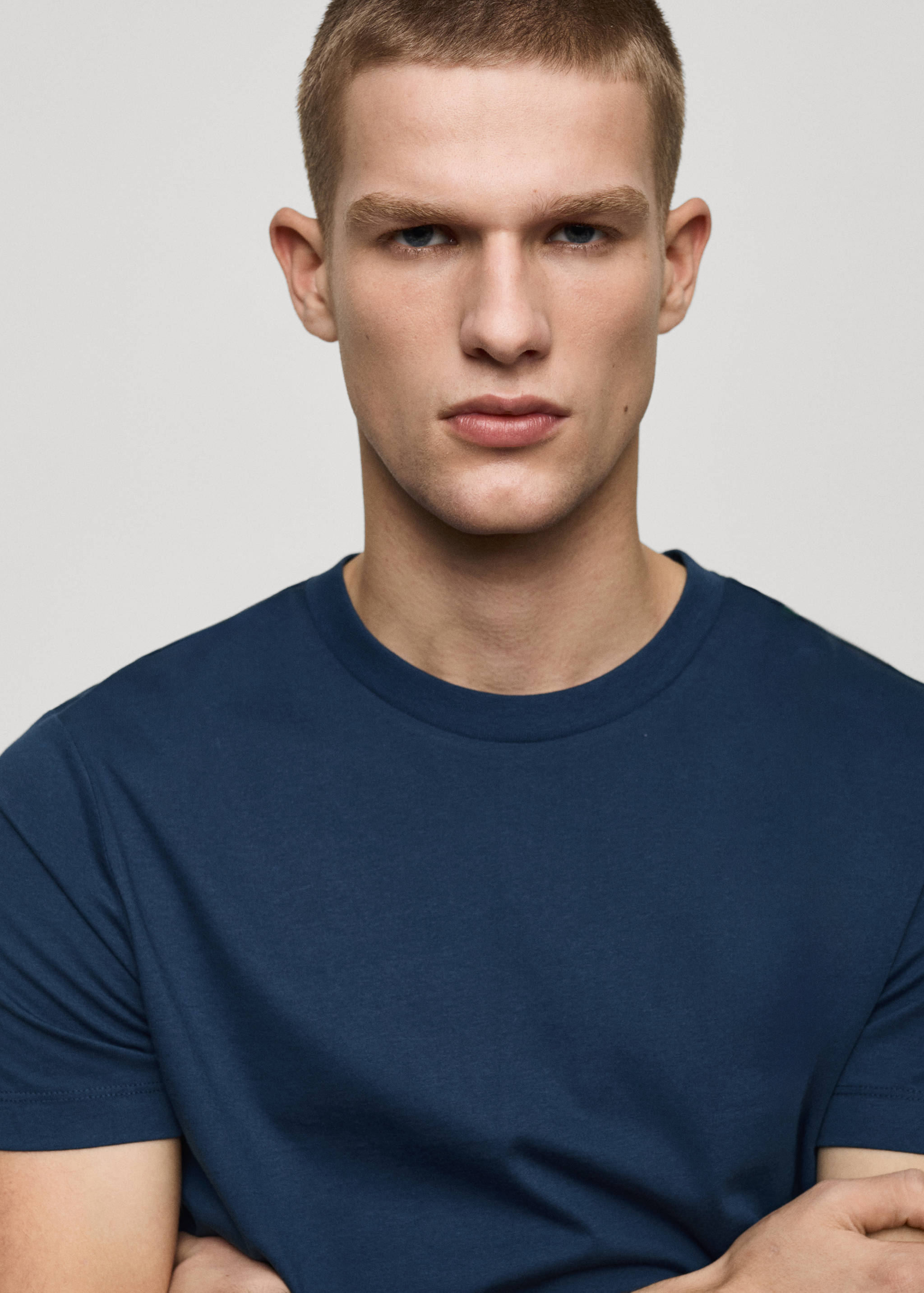 T-shirt 100 % coton slim-fit - Détail de l'article 1