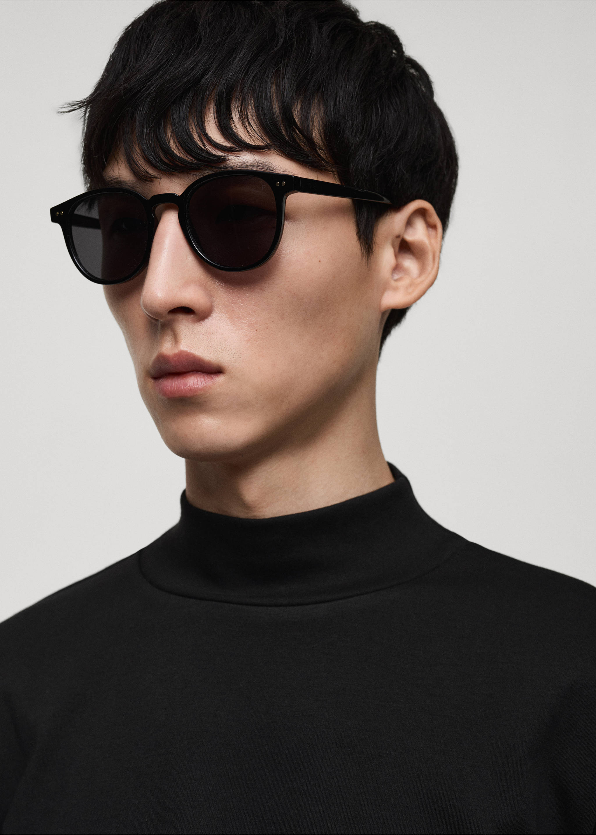 Perkins-neck long-sleeved t-shirt - Details of the article 1, Black. Ref: 87040601-00.