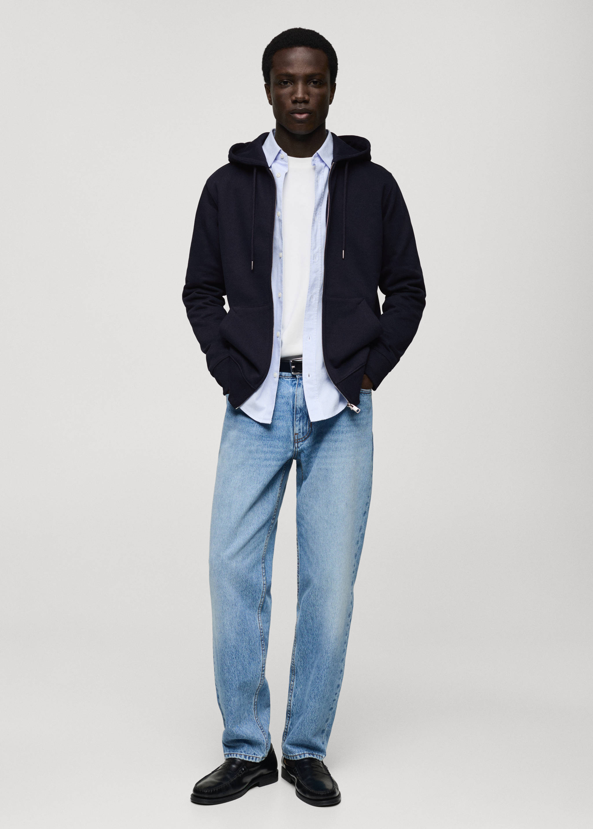 Sudadera capucha regular fit - Plano general