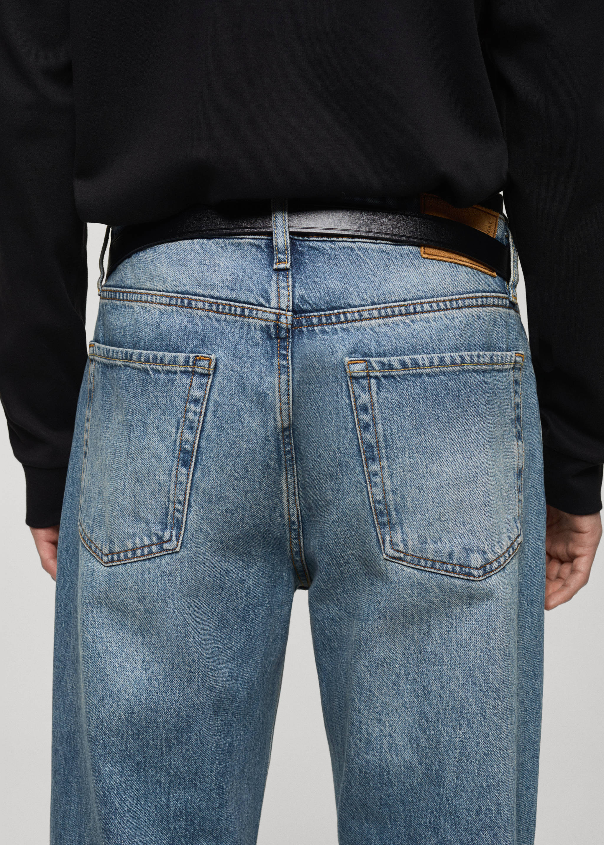Moby straight-fit worn-effect jeans - Details of the article 6