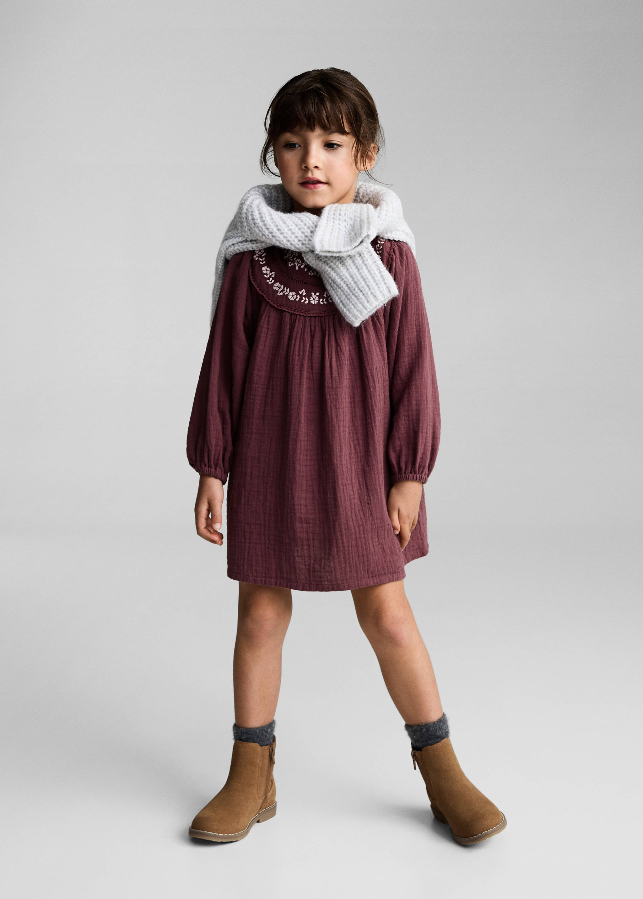 Embroidered cotton dress - General plane