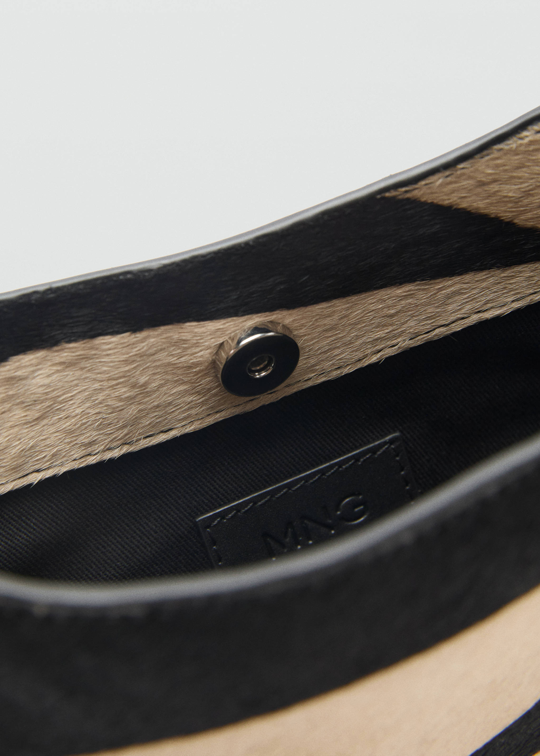 Zebra-print leather bag - Details of the article 2