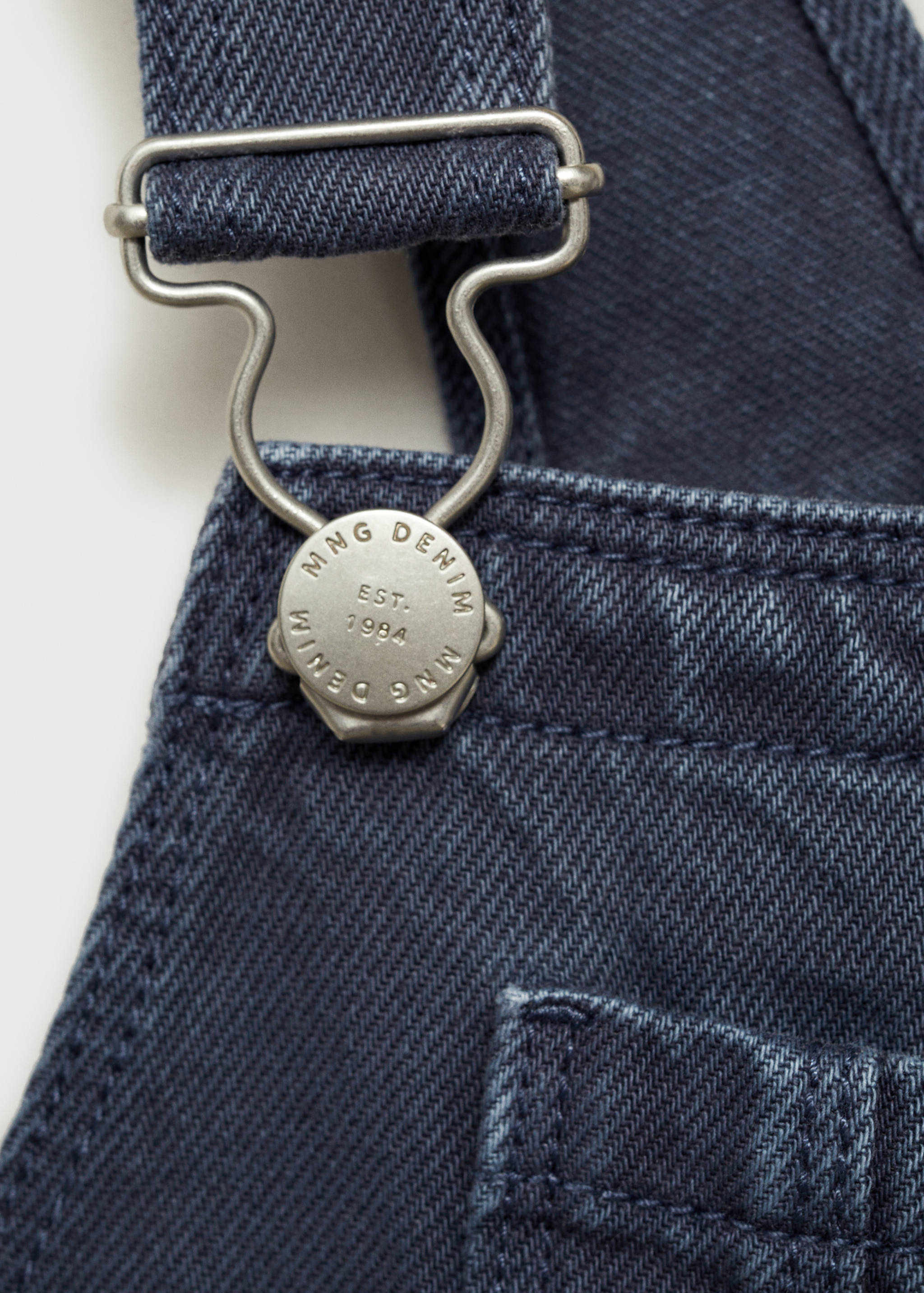 Long denim dungarees - Details of the article 8