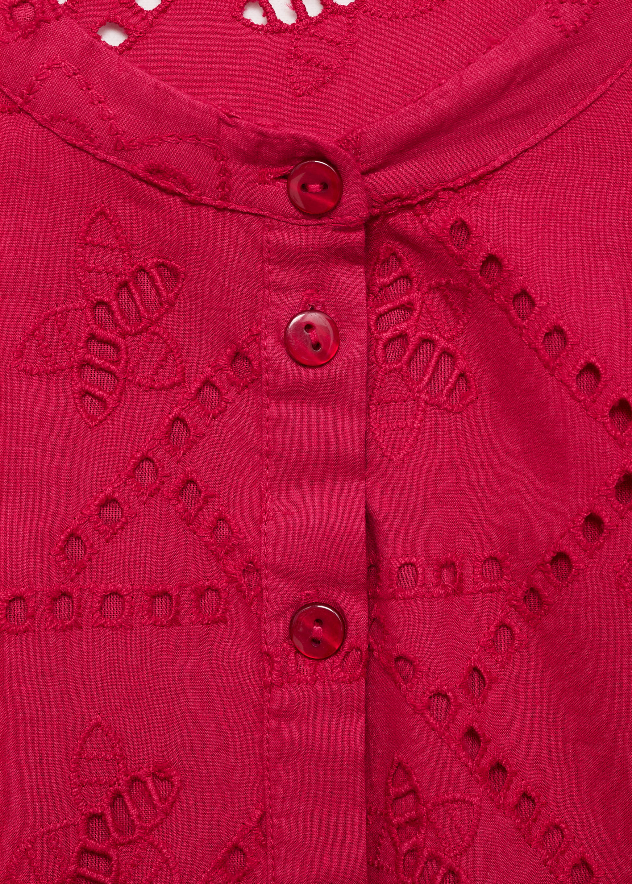 Jurk met ruches en opengewerkt borduursel - Detail van het artikel 8