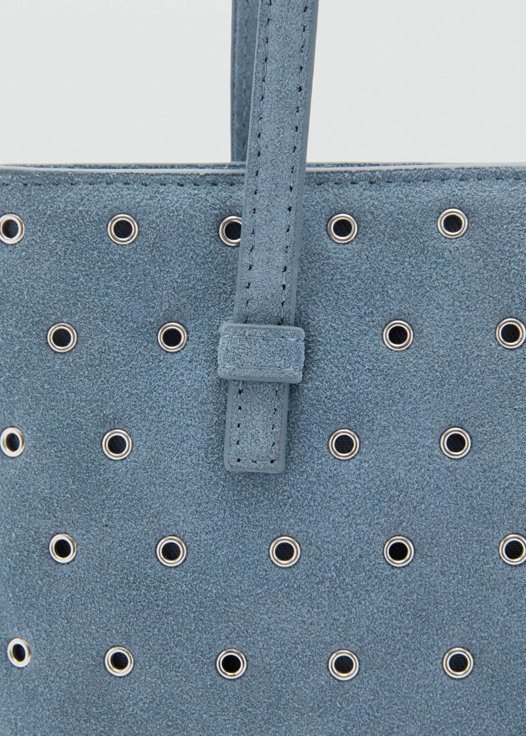 Die-cut leather shoulder bag - Details of the article 2