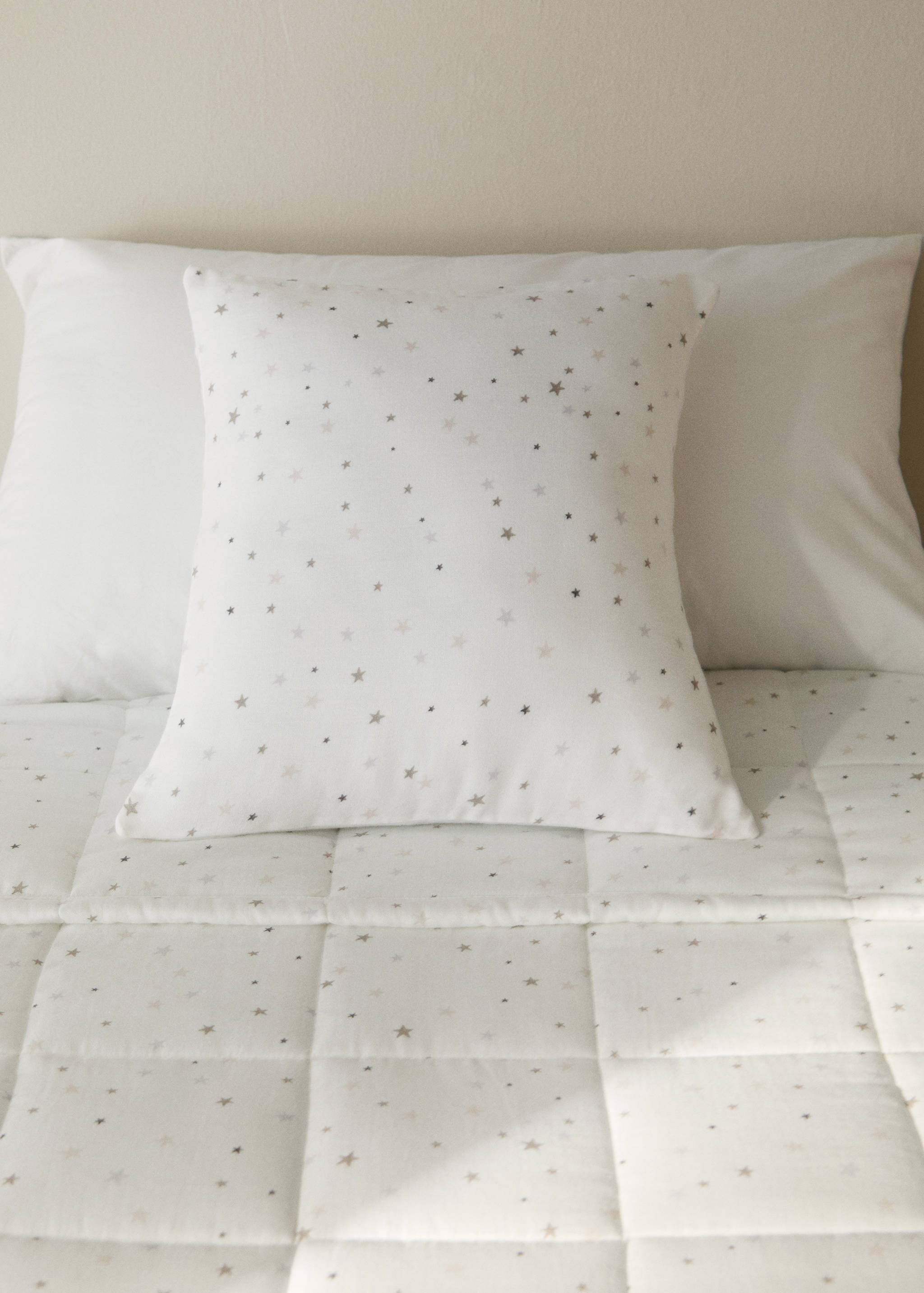 Cotton floral-print children’s cushion cover 40x40 cm - General plane