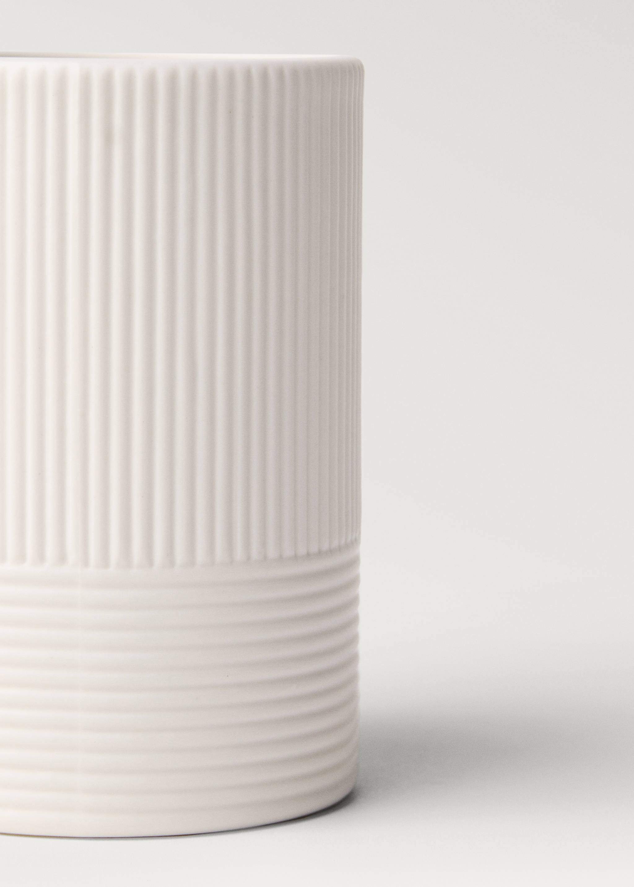 Präglat badrumsglas i stengods - Detaljer om artikeln 2