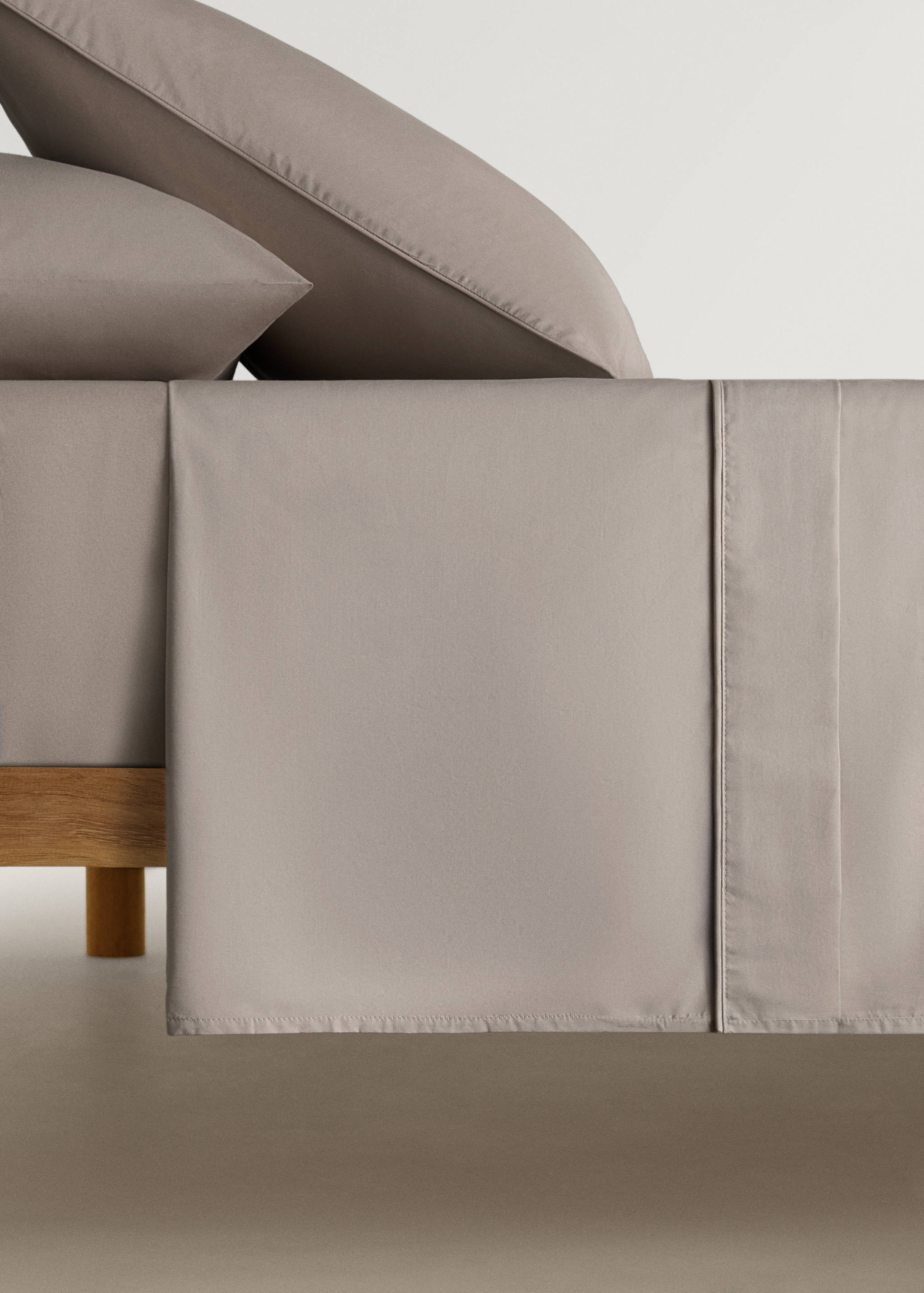 Drap plat percale de coton 500 fils détail passepoilé arrondi lit 150/160 cm - Article sans modèle