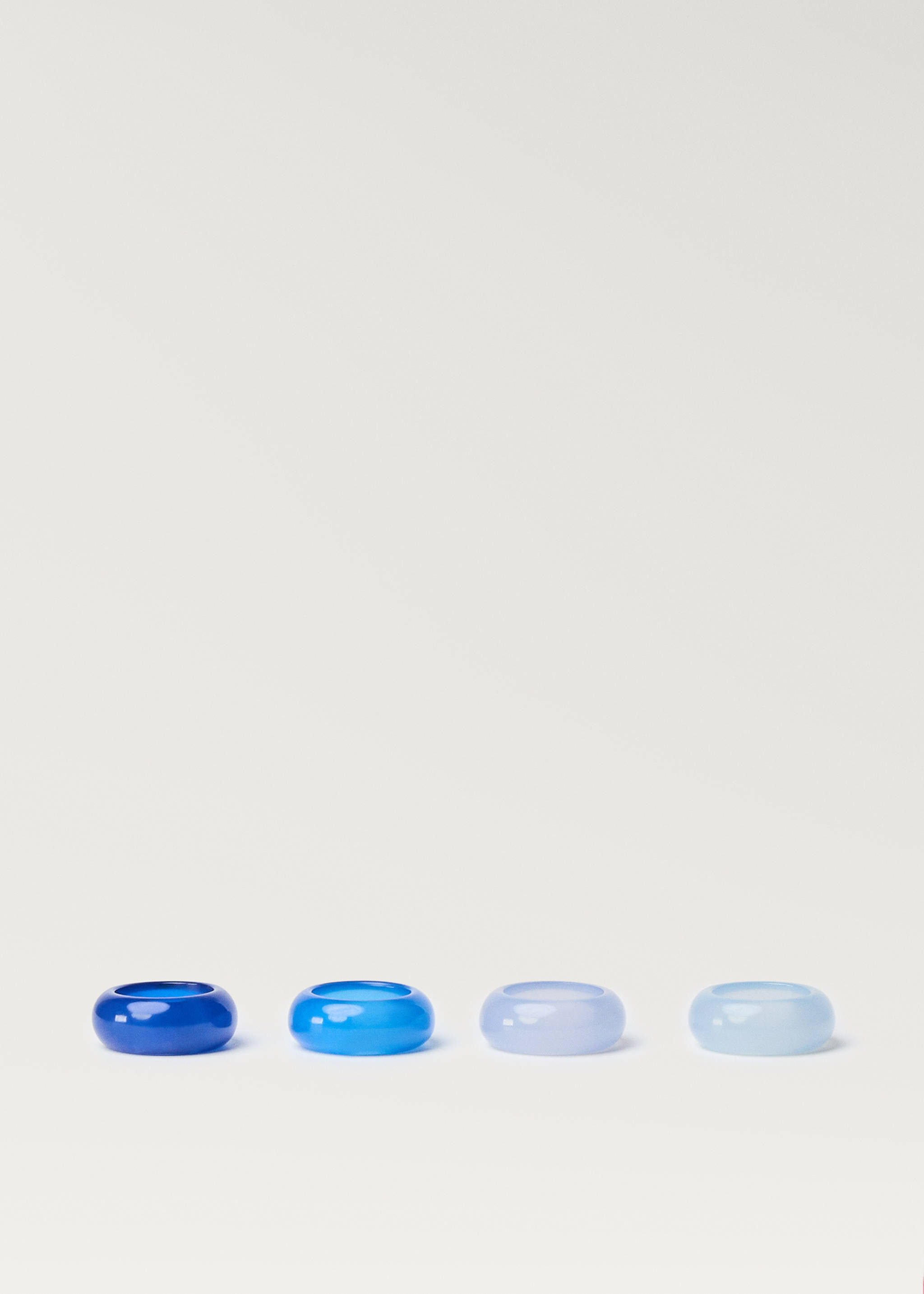 Resin napkin rings - Article without model