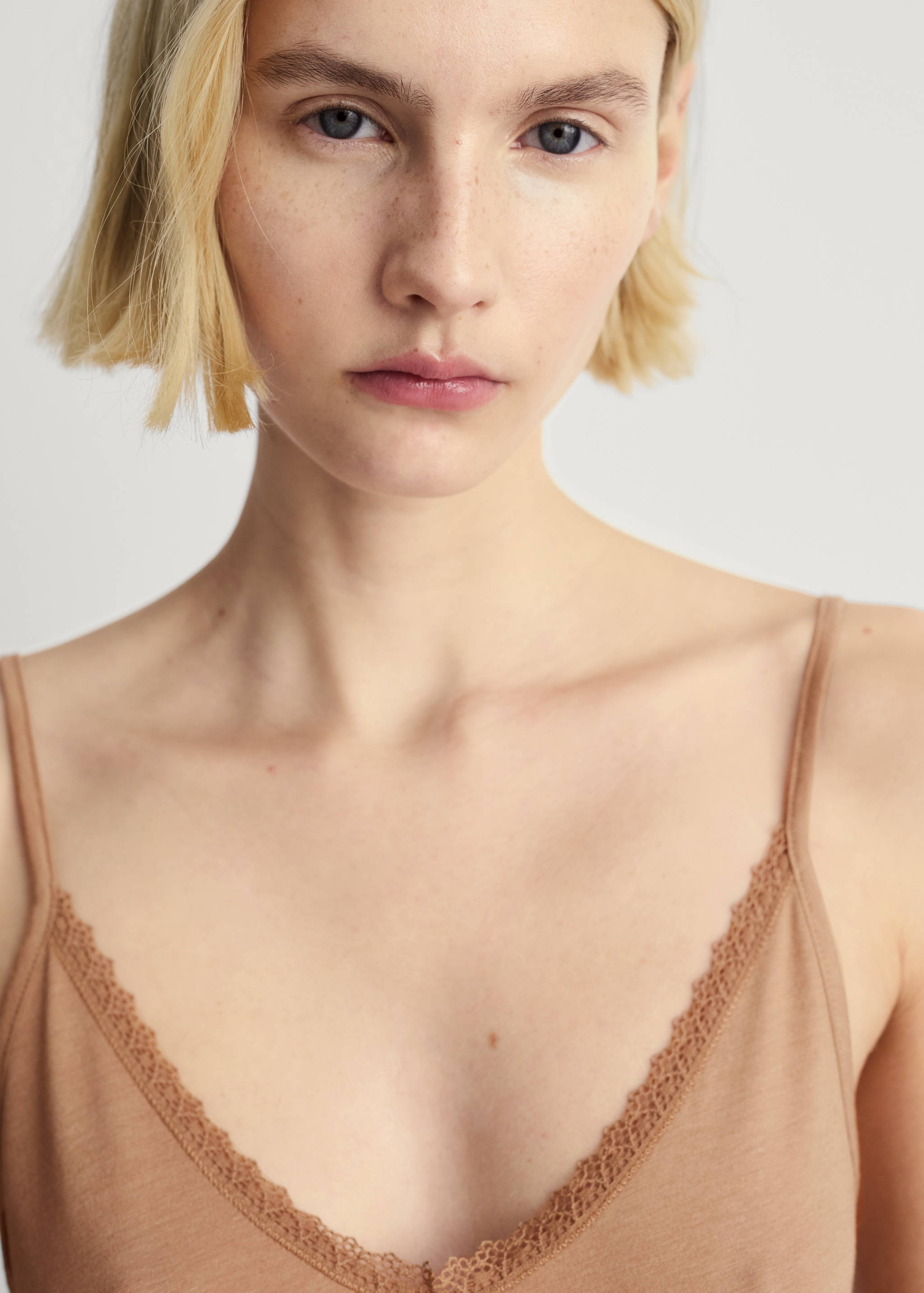 Chemise de nuit coton dentelle contrastée - Détail de l'article 1