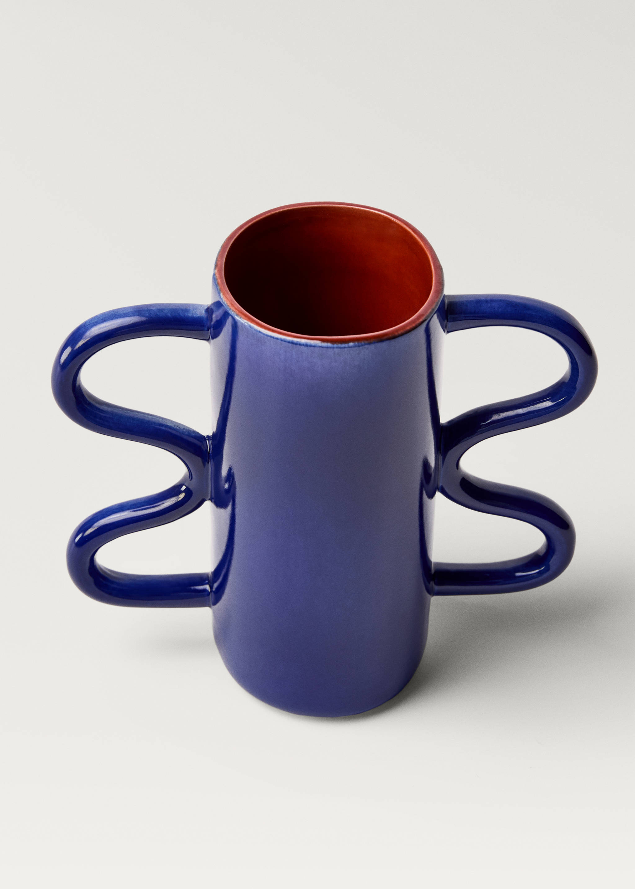 Medium earthenware vase with handles - Details of the article 2