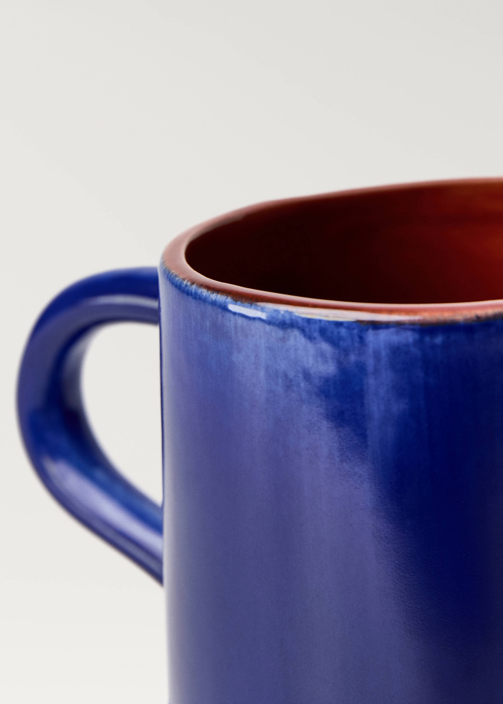 Medium earthenware vase with handles - Details of the article 3