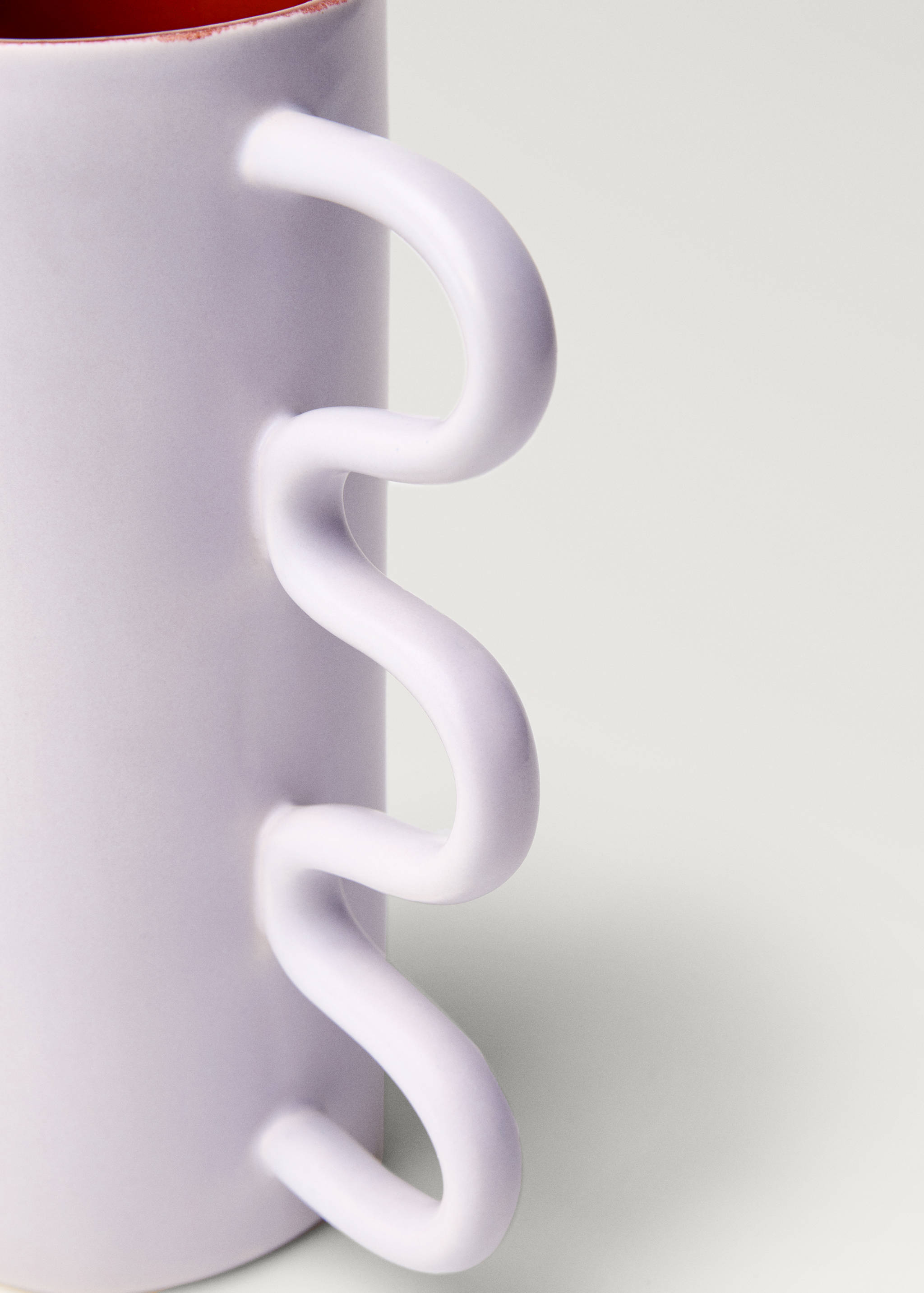 China vase with big wave and handles - Details of the article 1