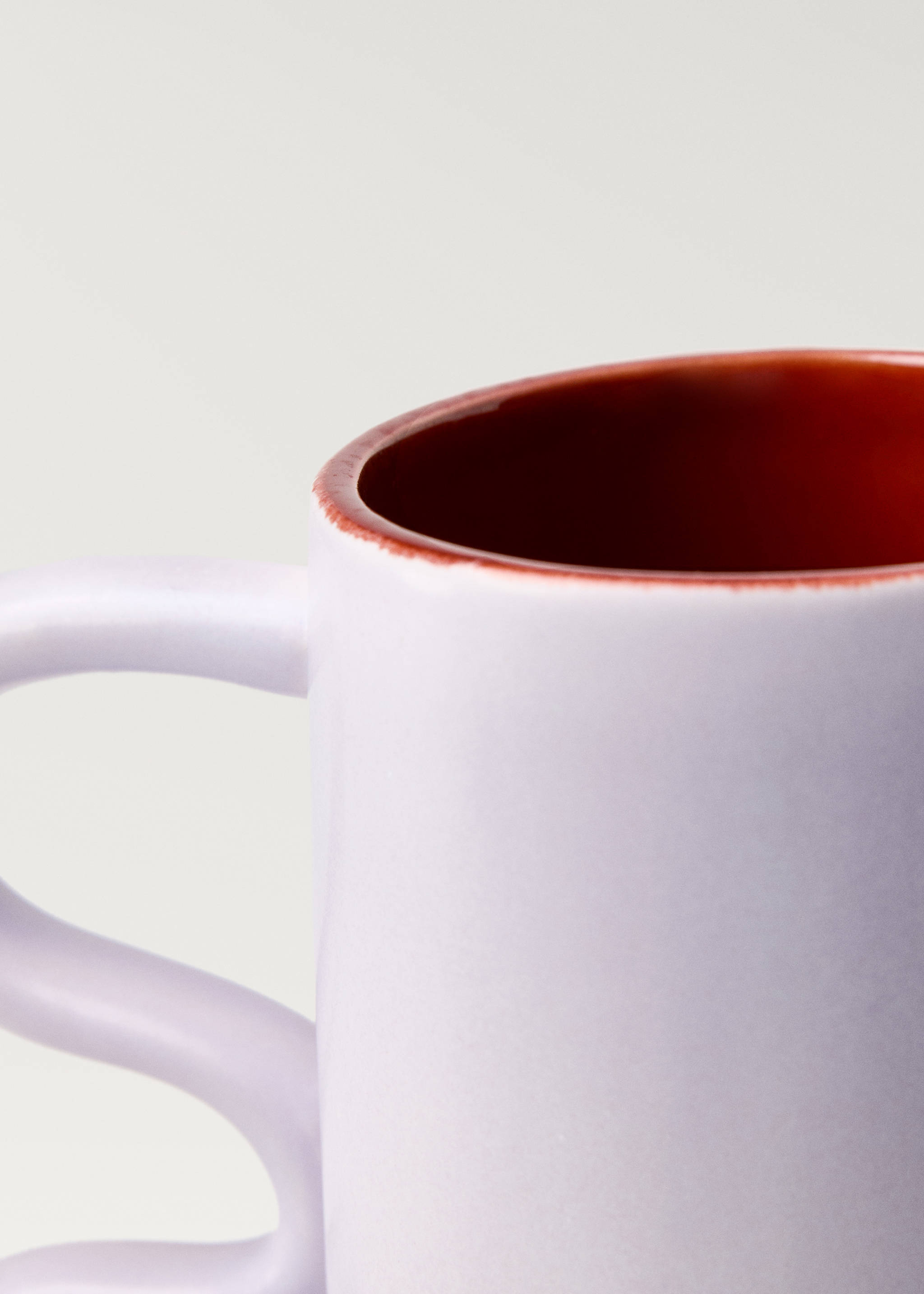 China vase with big wave and handles - Details of the article 2