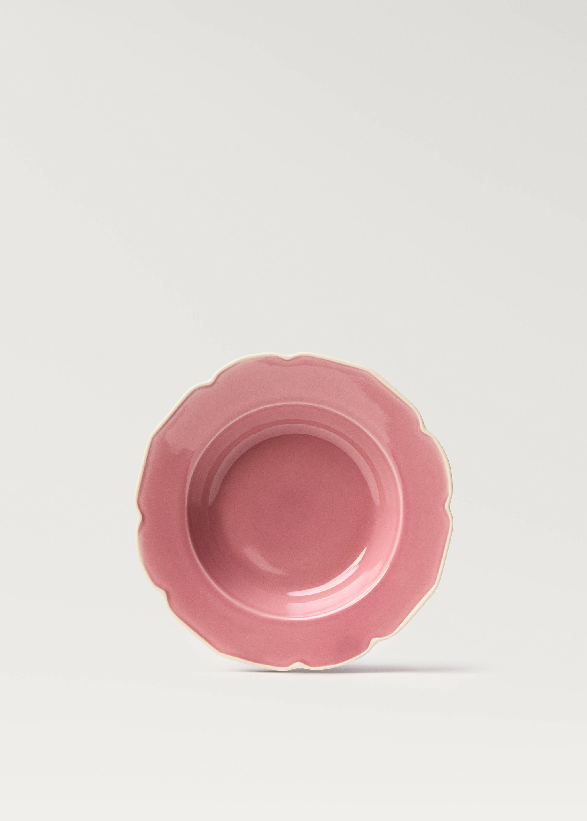 Βαθύ πιάτο από ημιπορσελάνη με κυματισμό - Προϊόν χωρίς μοντέλο