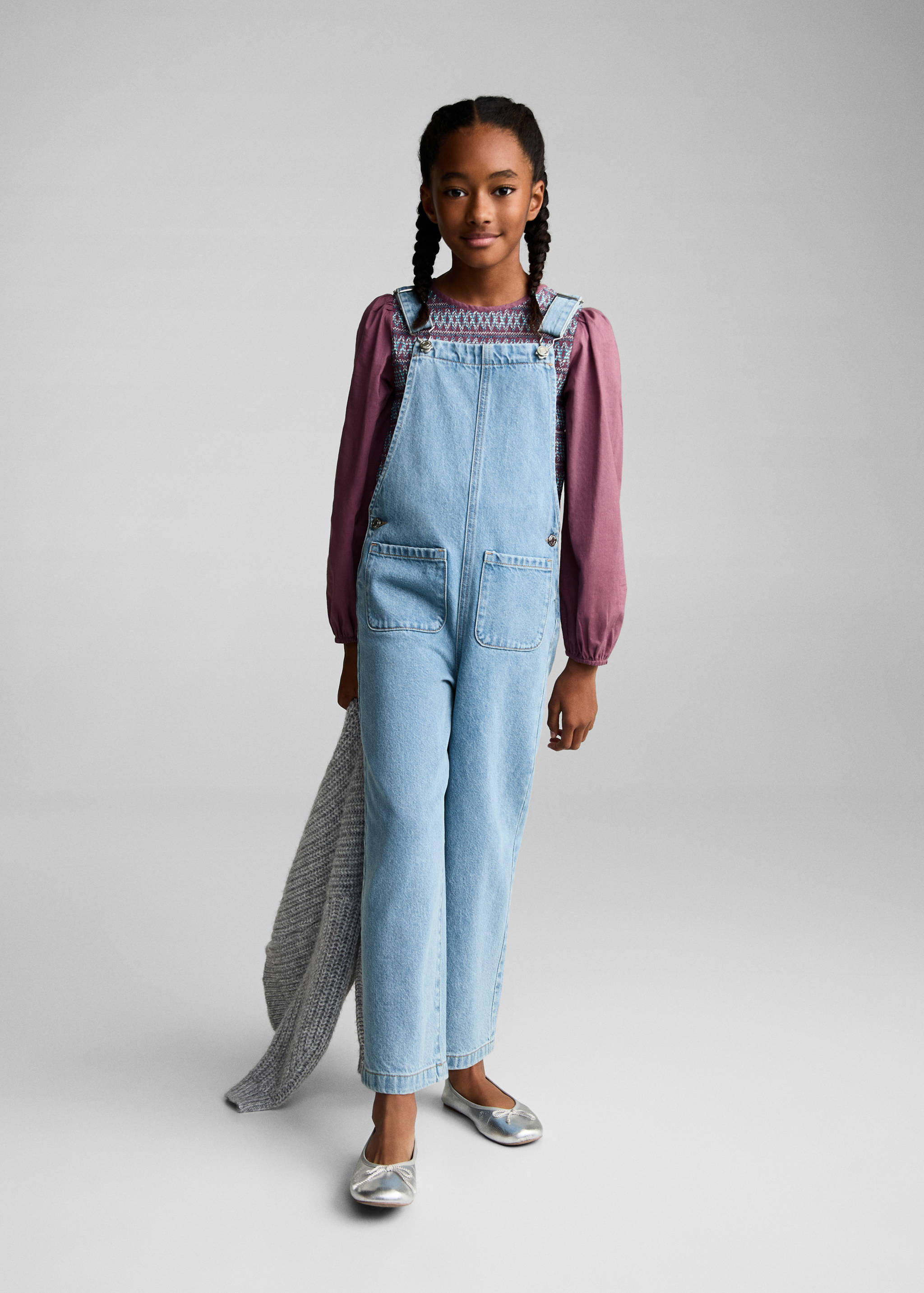 Long denim dungarees - General plane