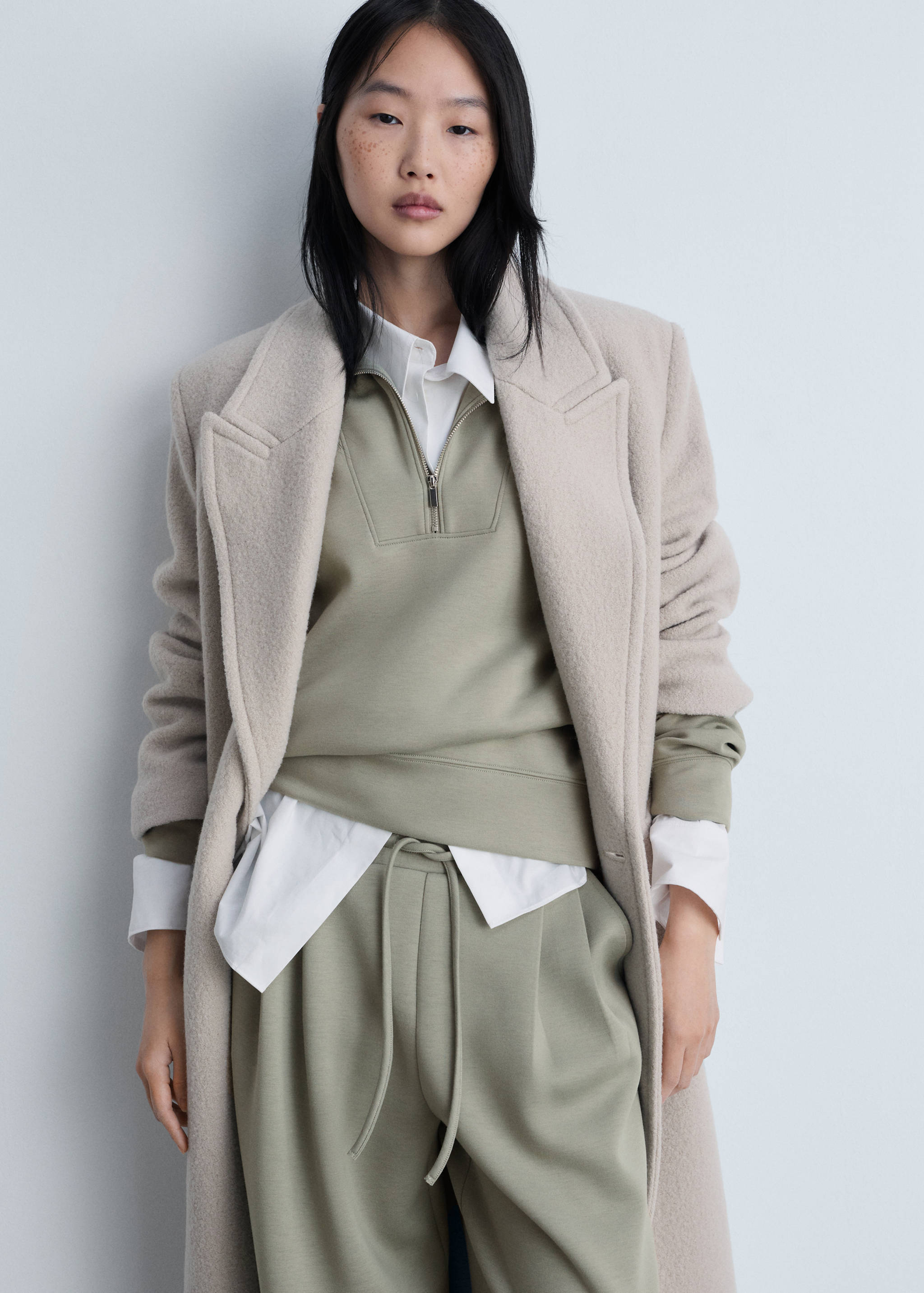 Wide leg pleated jogger trousers - Details of the article 6