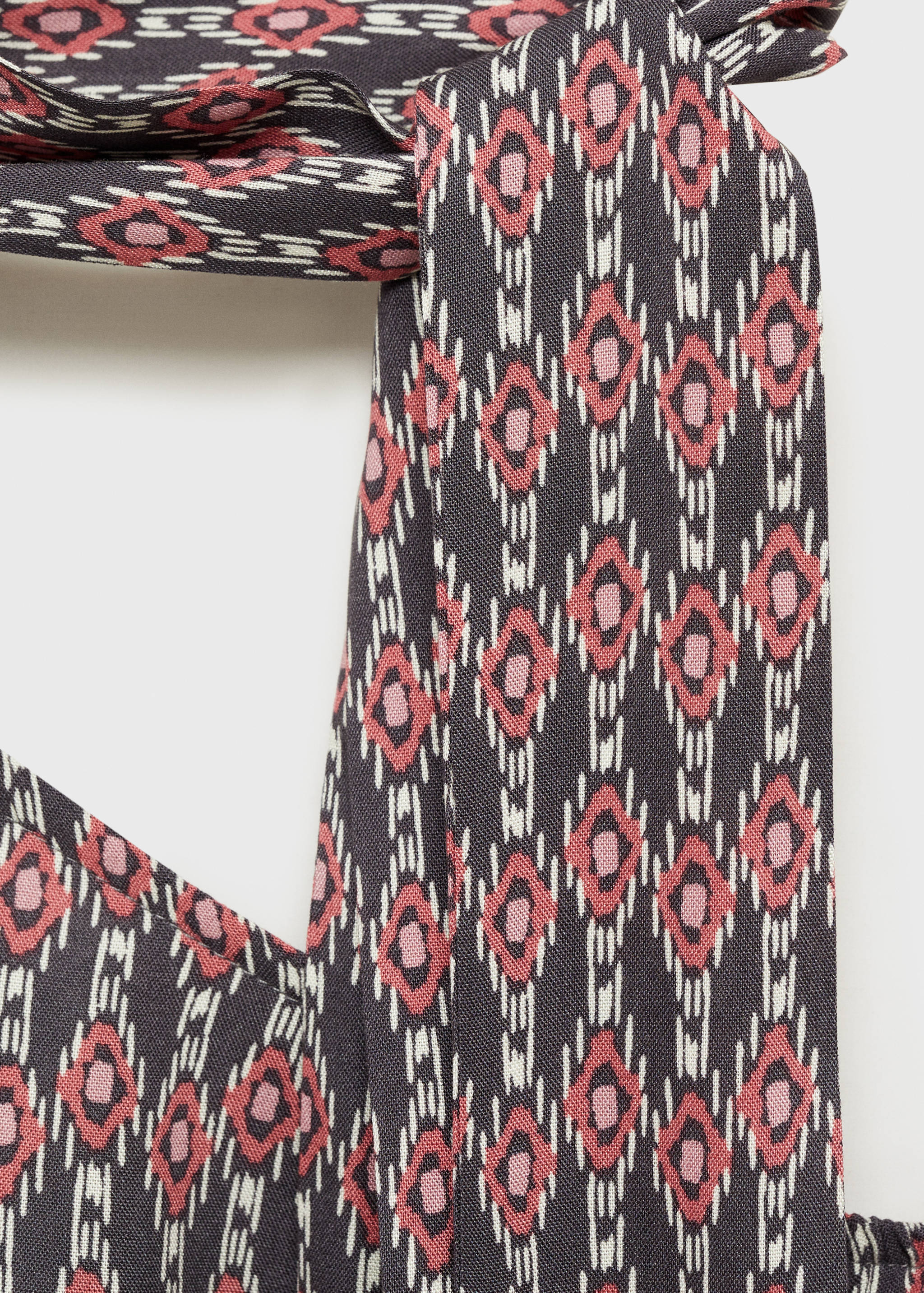 Asymmetrical blouse - Details of the article 8