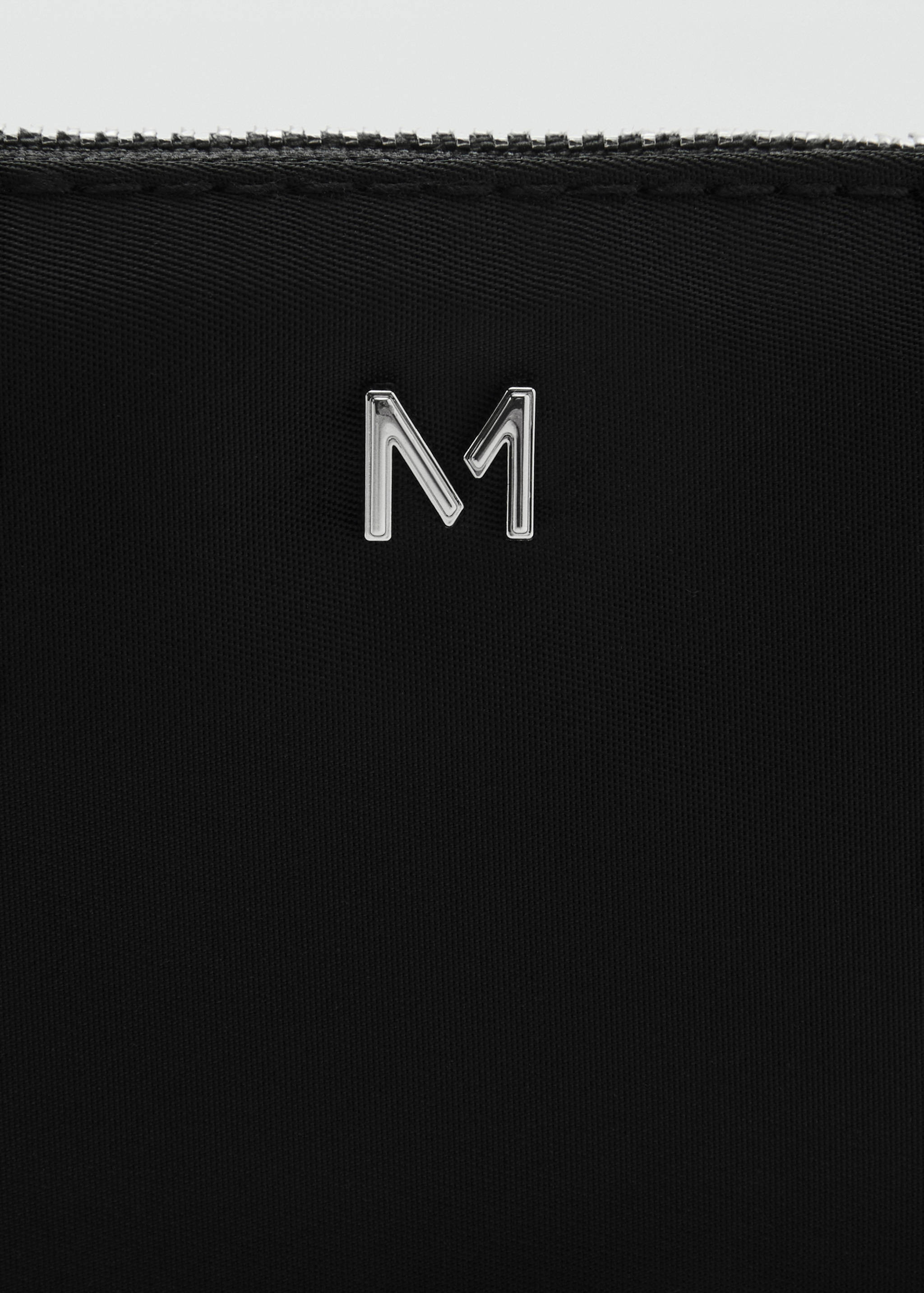 Zipped nylon cosmetics bag - Details of the article 1