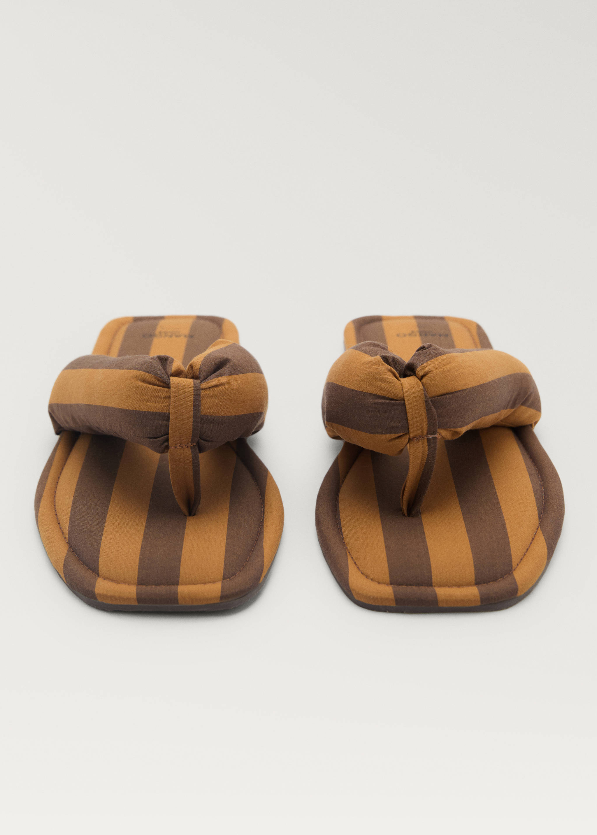 Zapatillas abiertas raya tejida - Detalle del artículo 1