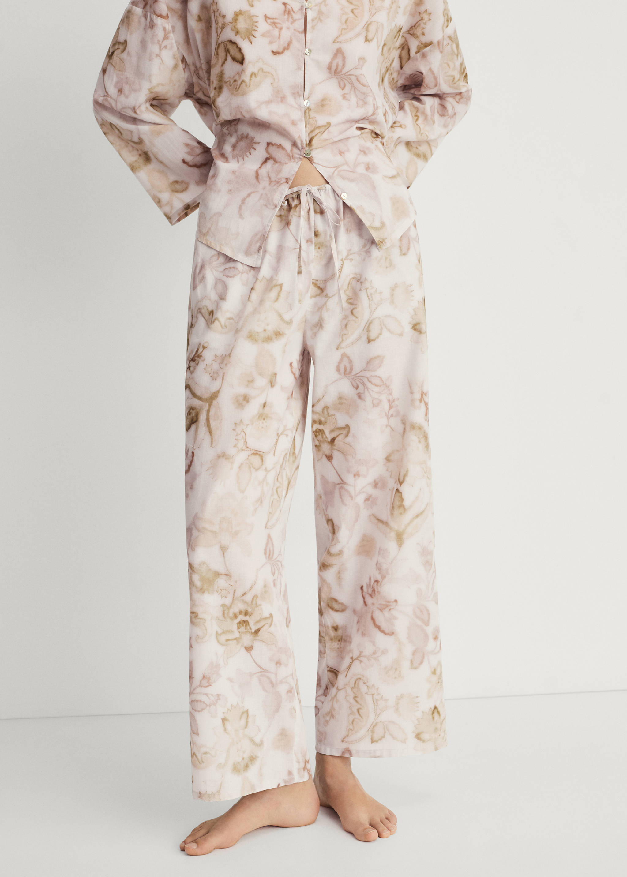Pantalons pijama detall floral - Pla mig