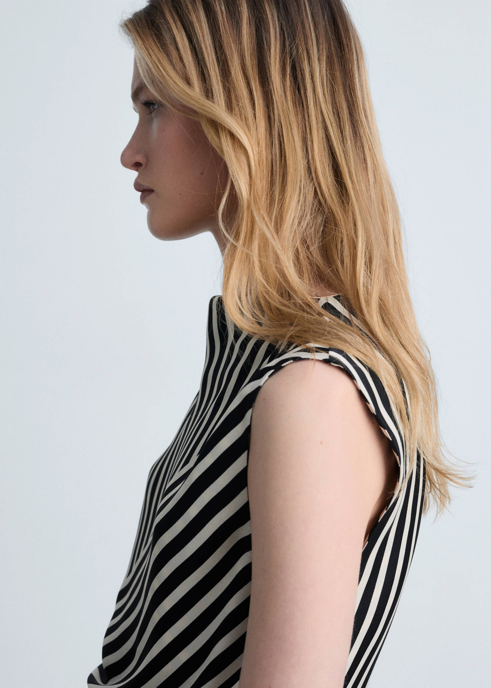 Striped perkins-neck blouse - Details of the article 1