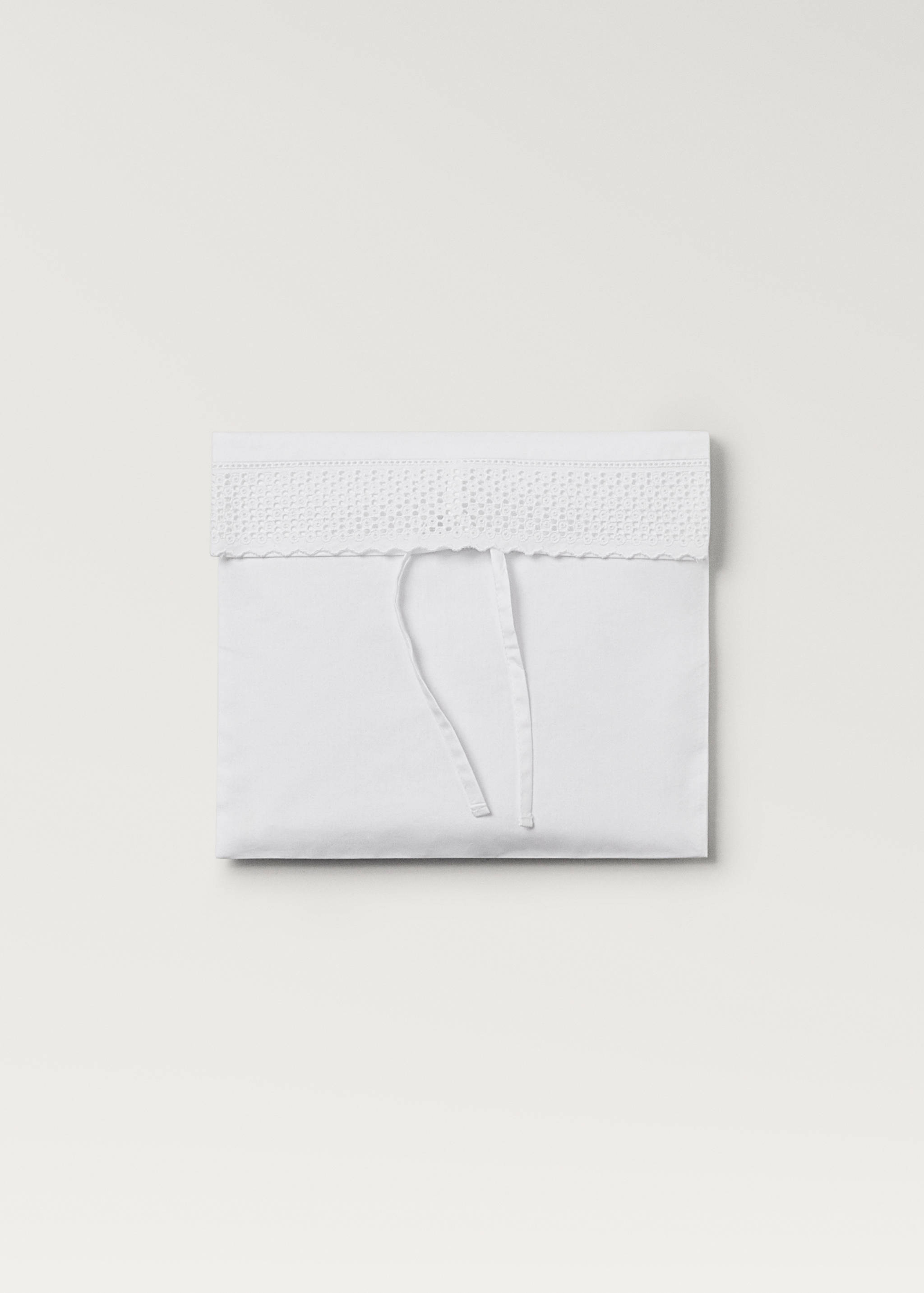 Set of embroidered percale cotton sheets and pillow for cot - Details of the article 5