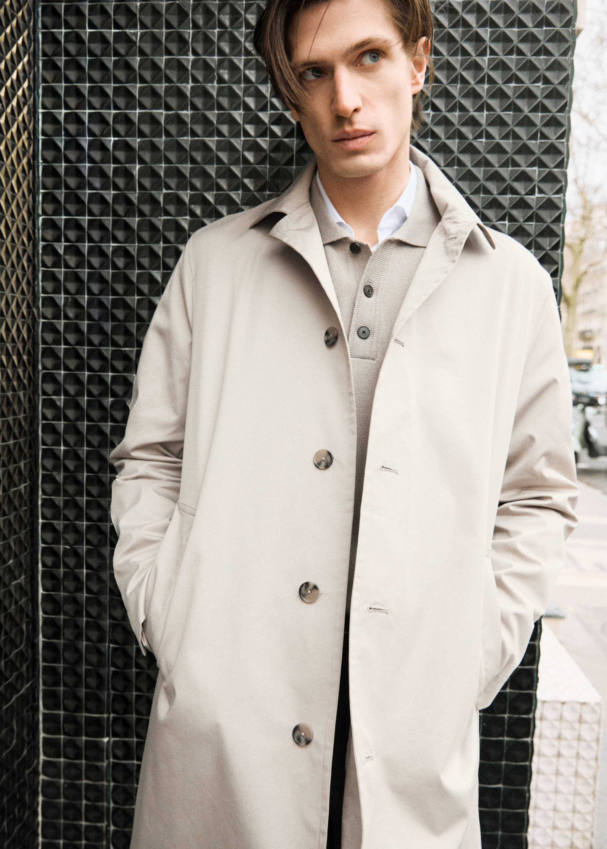 Water-repellent cotton trench coat - Details of the article 5