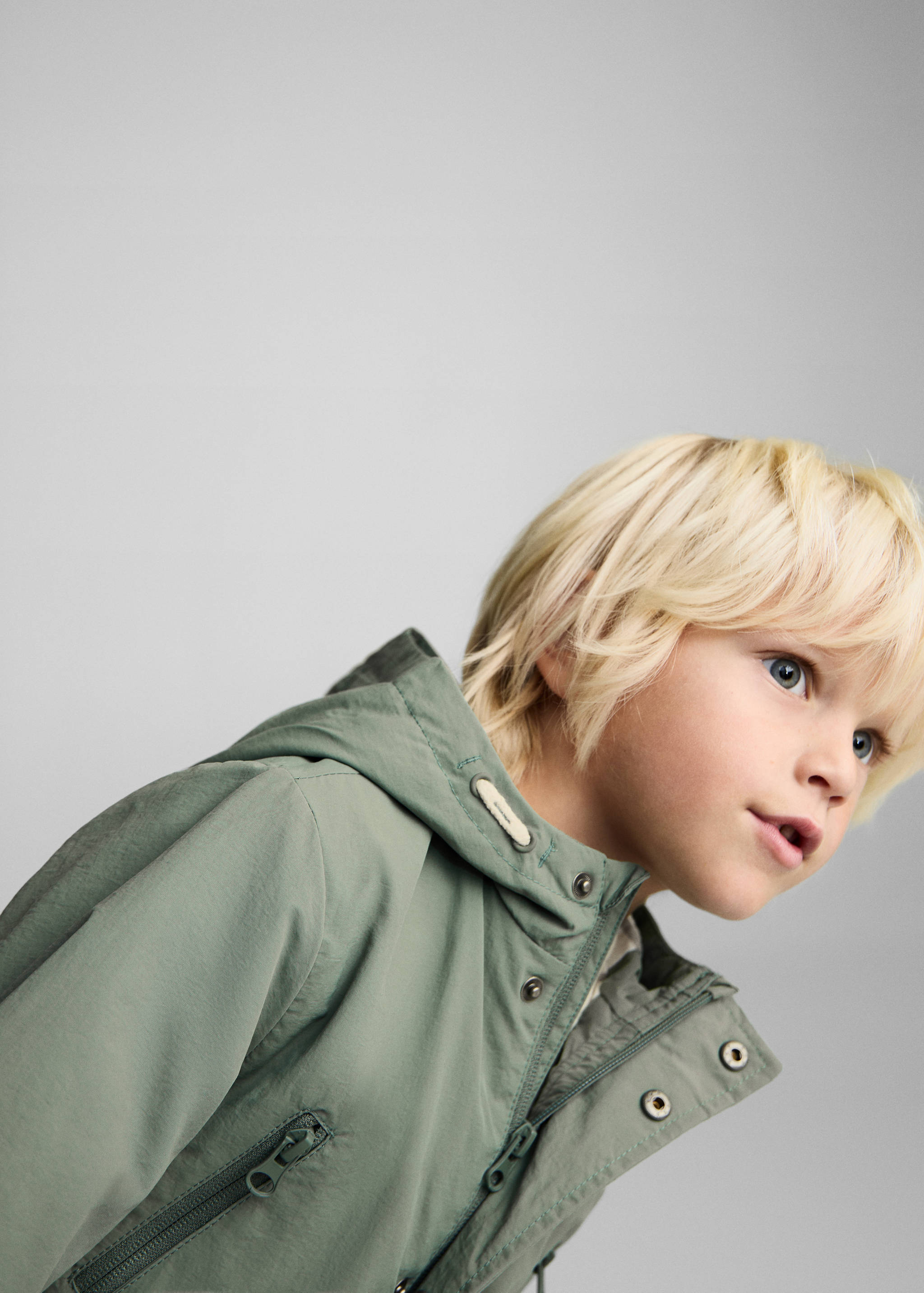 Quilted hooded parka - Details of the article 2