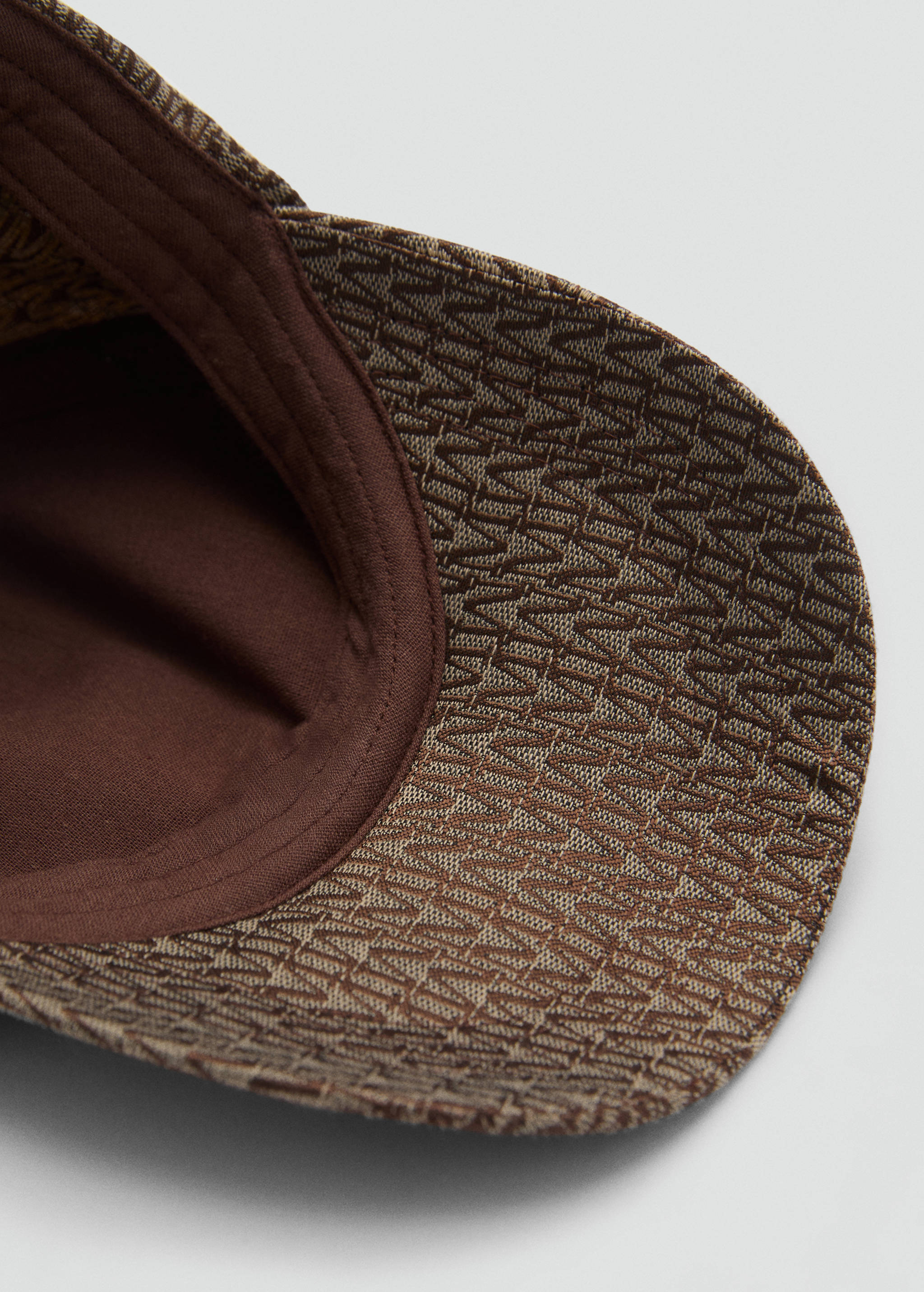 Casquette imprimée logo Mango - Détail de l'article 2