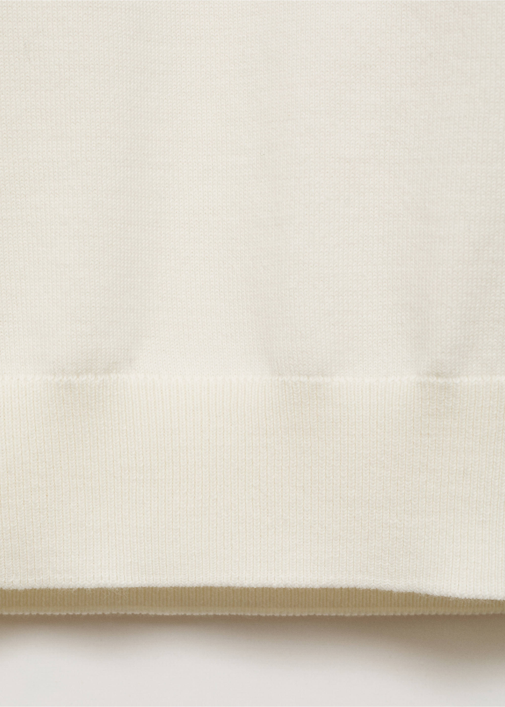 Fijngebreid katoenen T-shirt - Detail van het artikel 0, Gebroken wit. Ref: 87044410-00.
