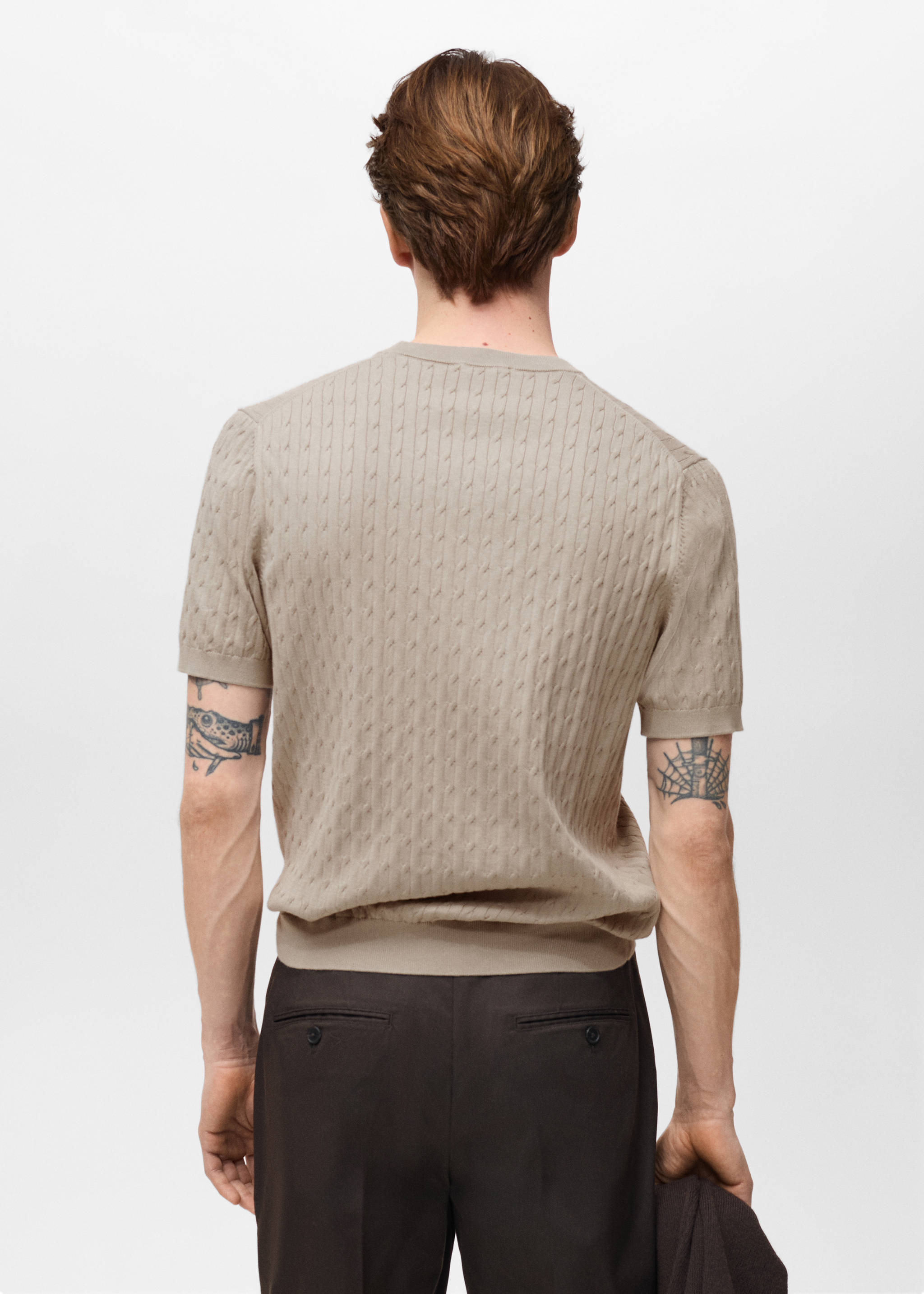 Braided fine-knit t-shirt - Reverse of the article