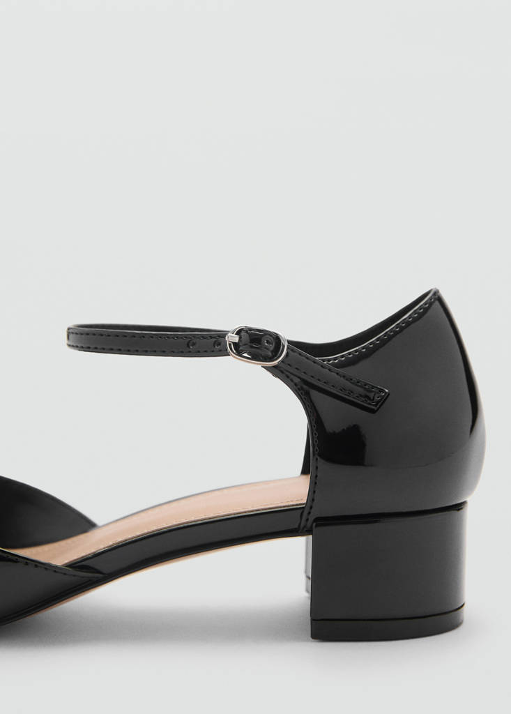 Patent heeled shoes — Black