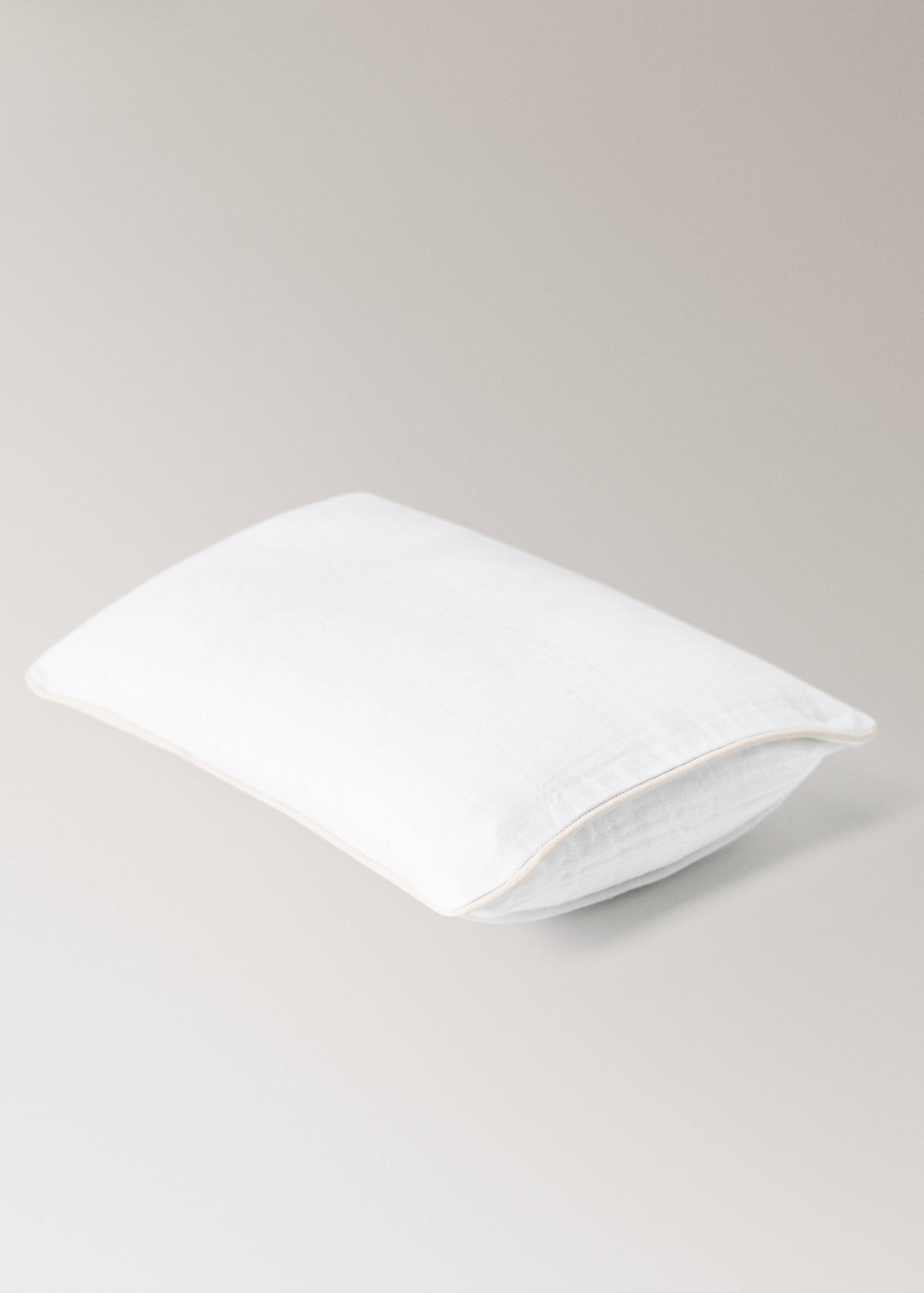 Set of chiffon cotton top sheet and pillowcase for mini cot - Details of the article 4