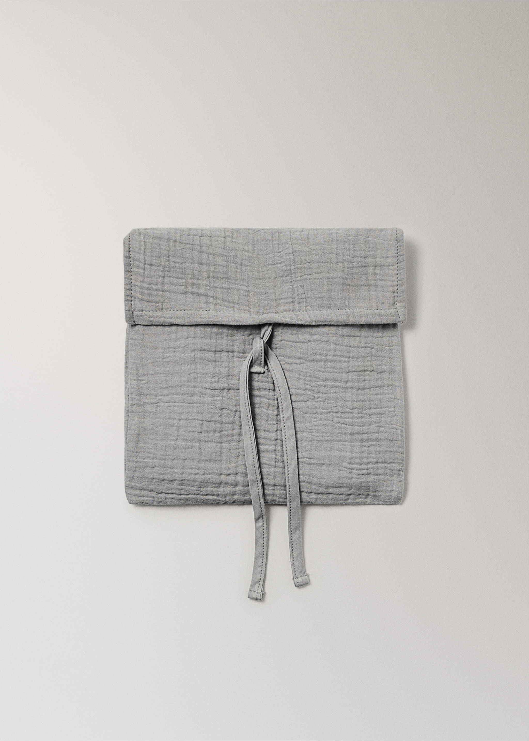 Set of chiffon cotton top sheet and pillowcase for mini cot - Details of the article 5, Light/Pastel Grey. Ref: 87044428-00.