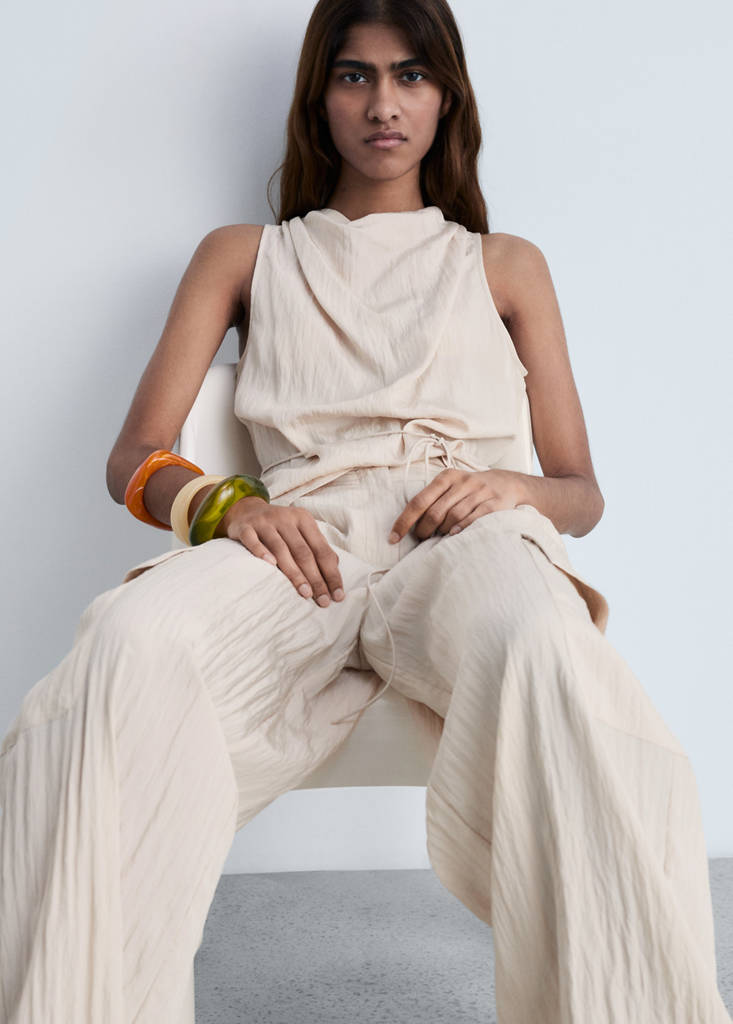 Textured bow top — Sand