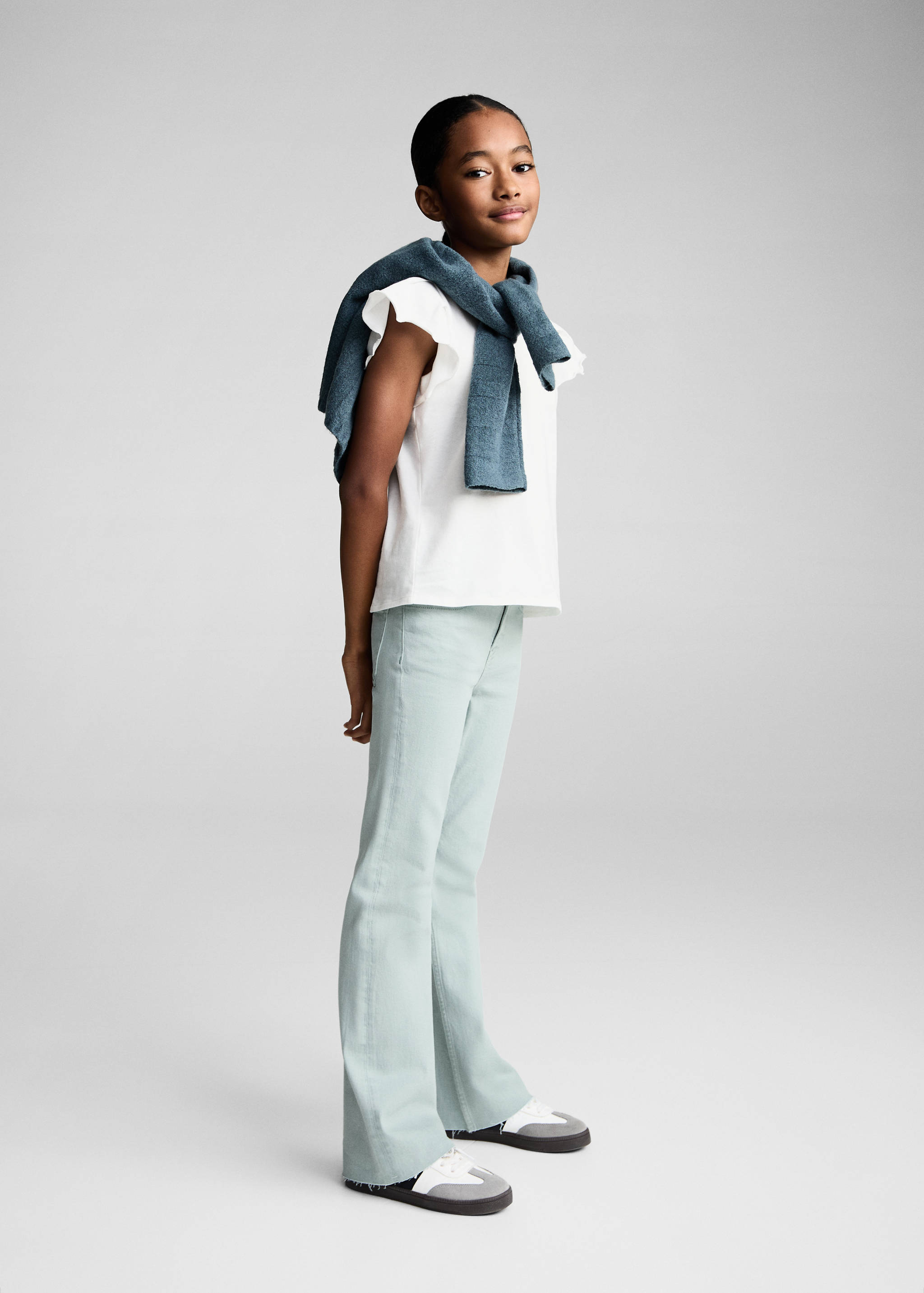 Short-sleeved ruffle t-shirt - General plane