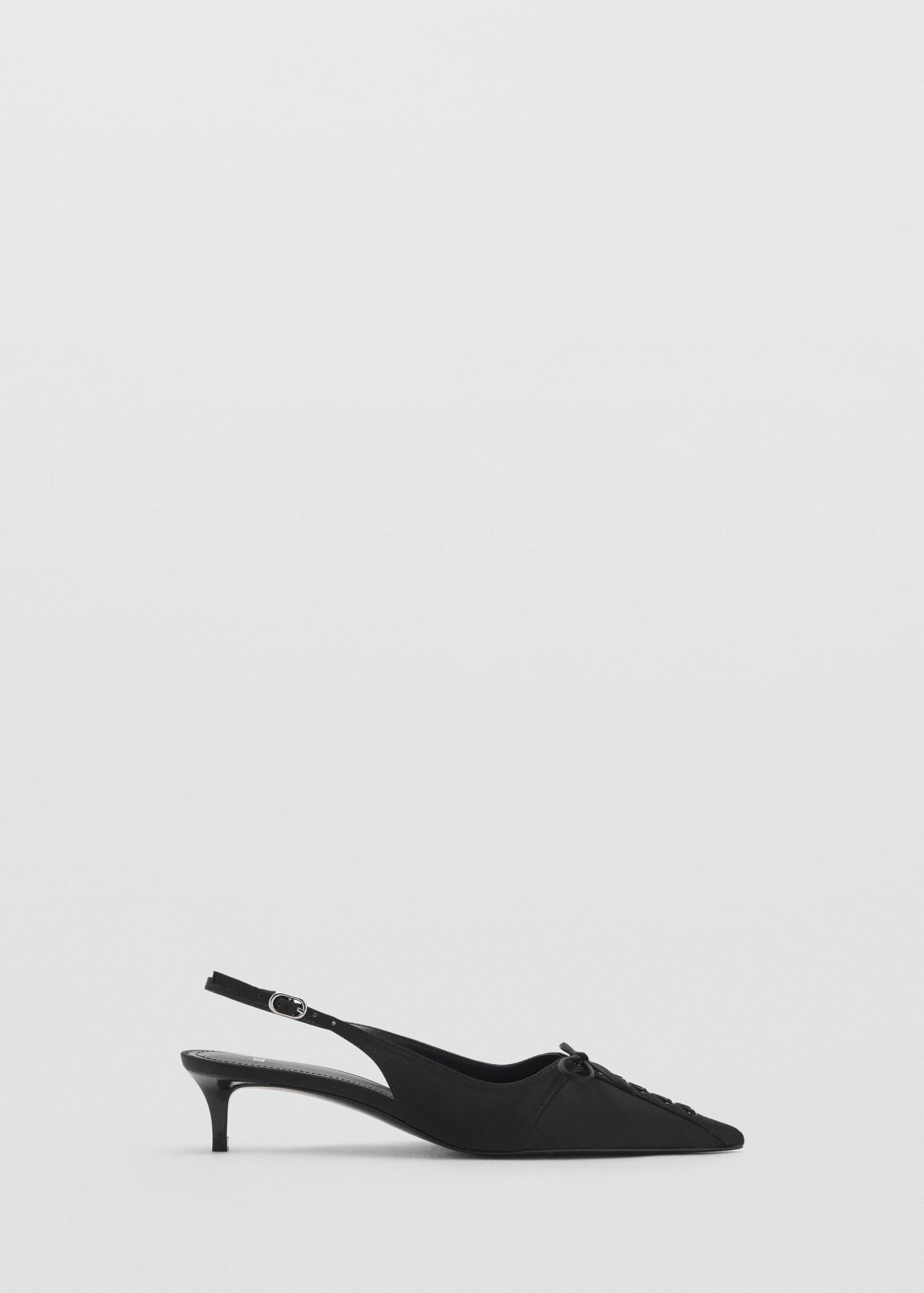 High-heeled shoes with pointed toe and bow - Article without model