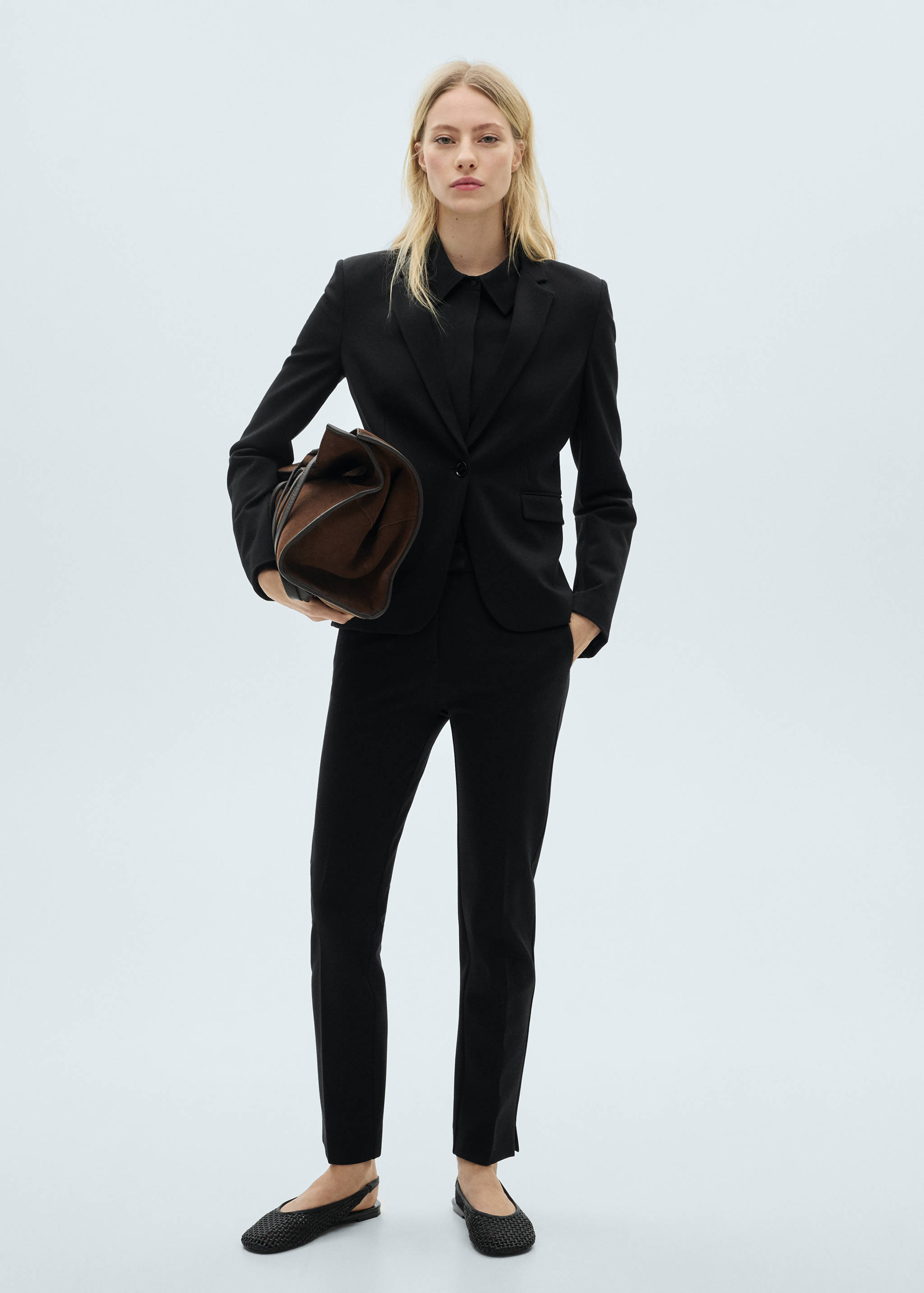 Suit blazer with flap pockets - General plane