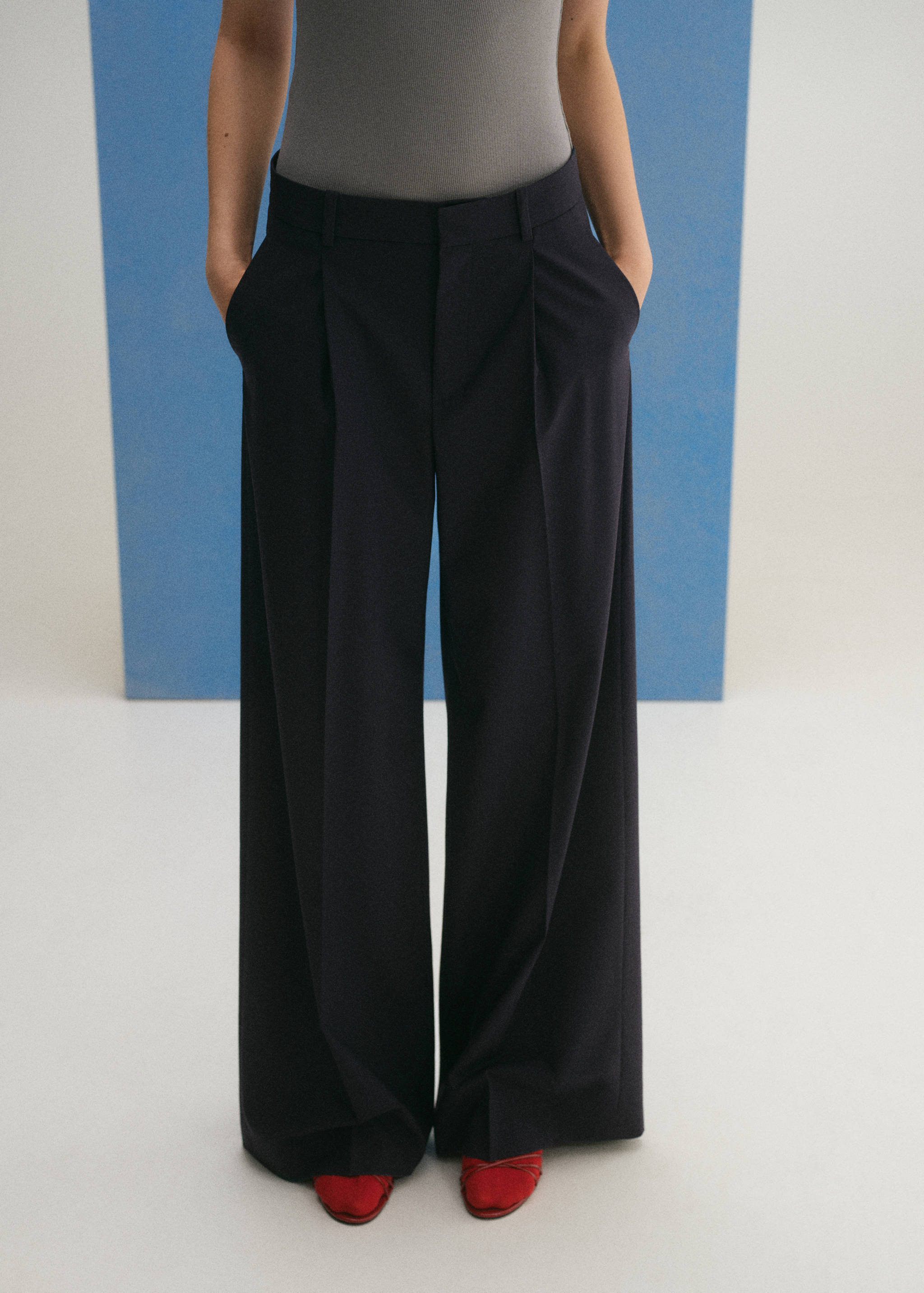 Wide leg wool-blend pleated pants - Reverse of the article