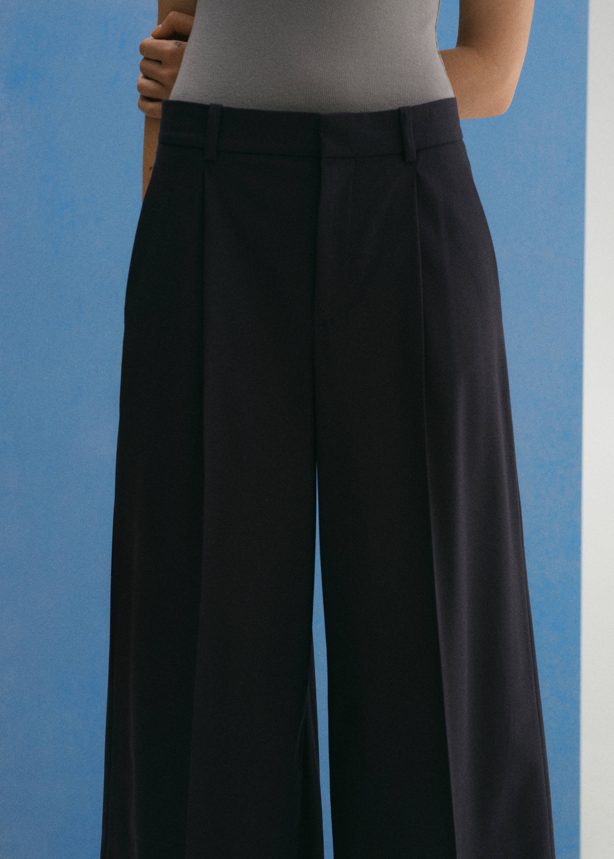 Wide leg wool-blend pleated pants - Details of the article 3