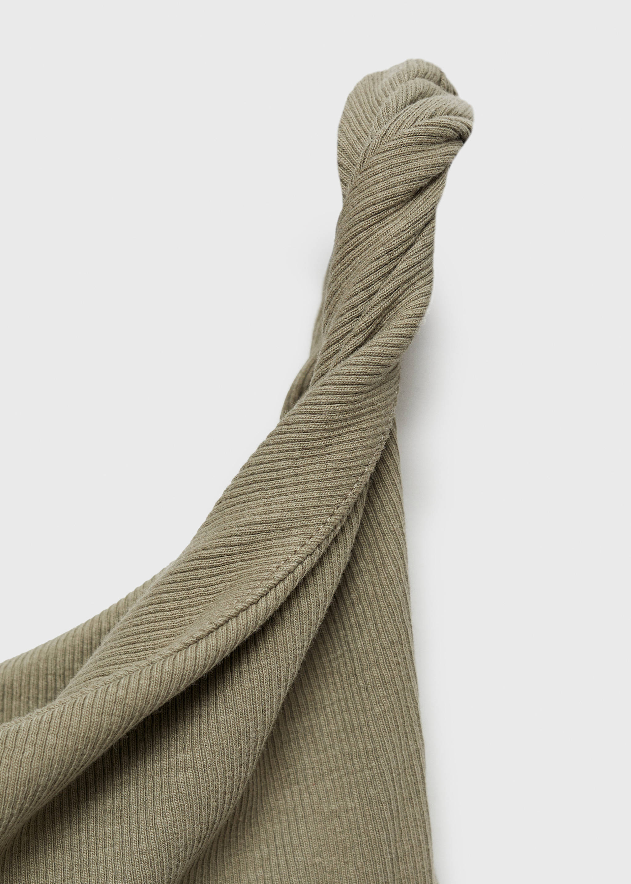 Asymmetrical cotton top - Details of the article 8