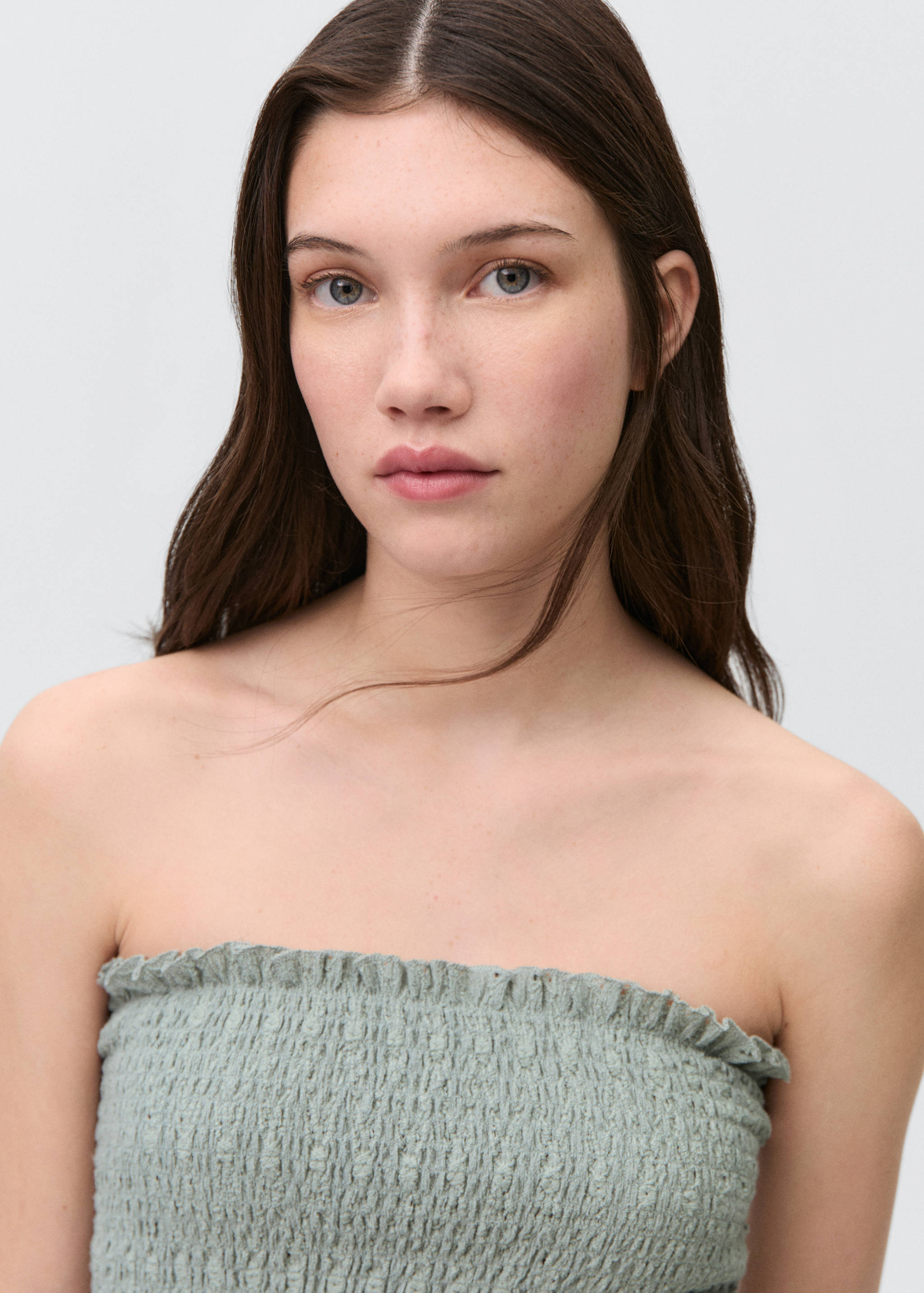 Top caicai rufado - Pormenor do artigo 1