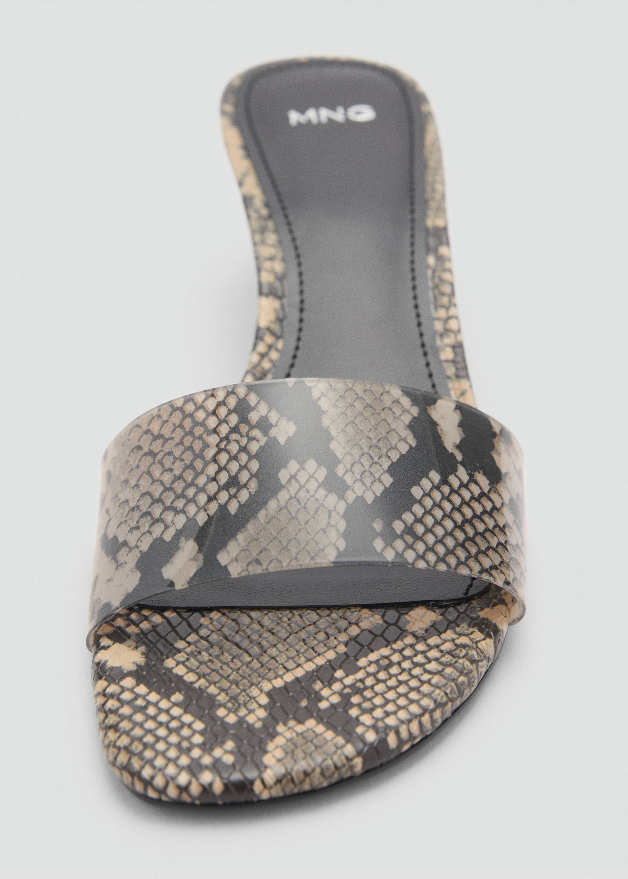 Animal-print sandals with strap - Details of the article 2, Beige. Ref: 87045736-00.